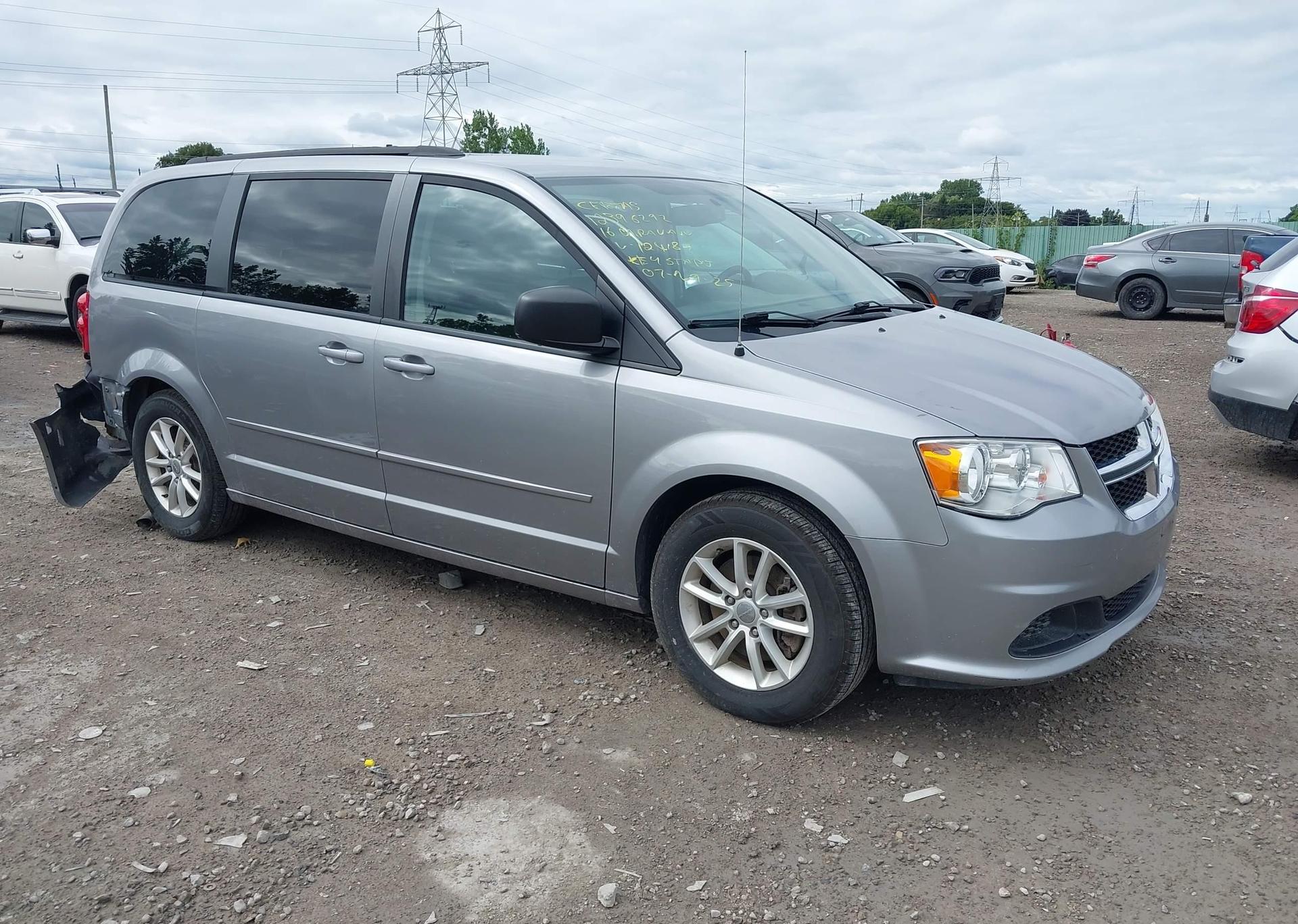 2016 DODGE GRAND CARAVAN SE