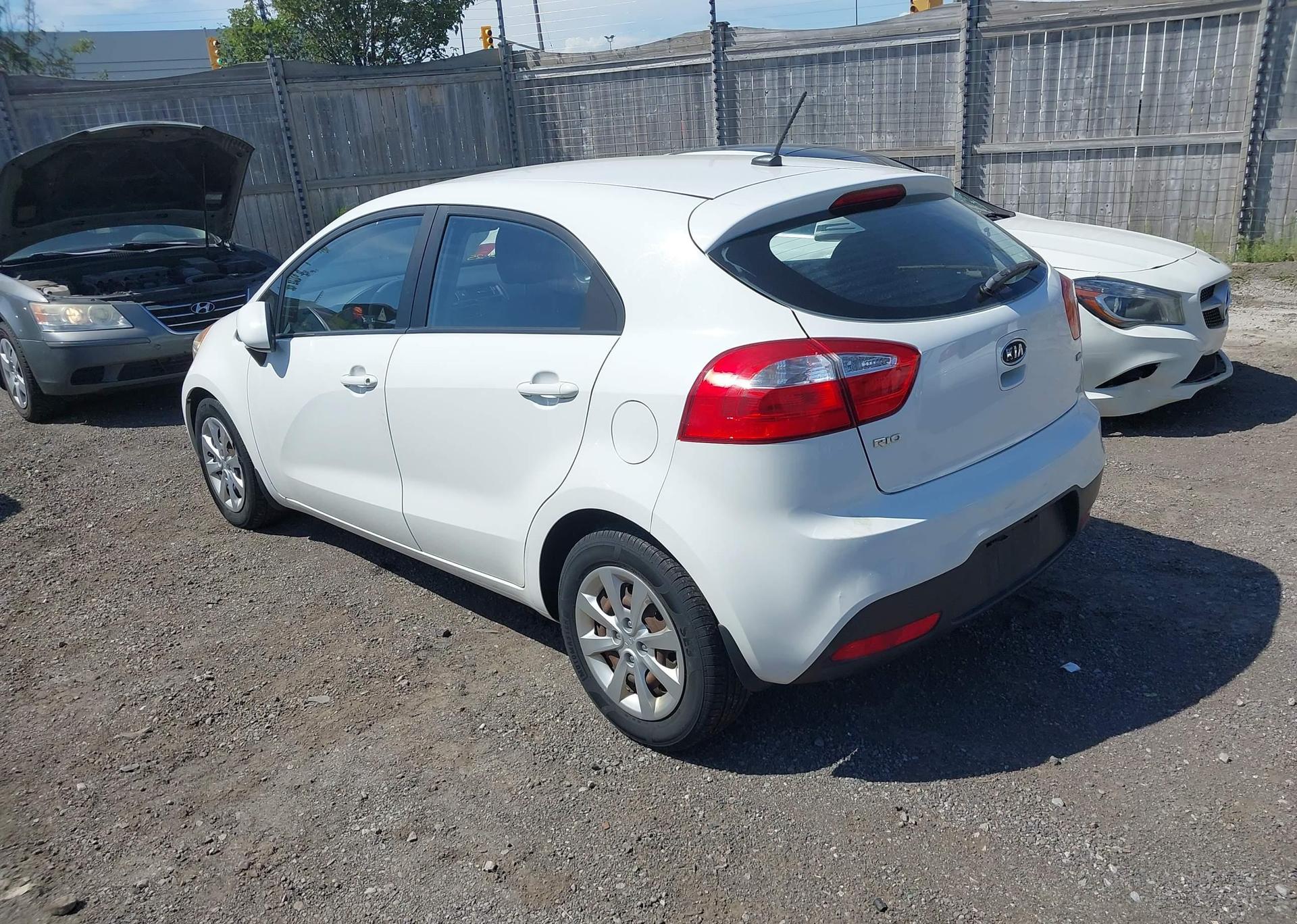 2012 KIA RIO LX