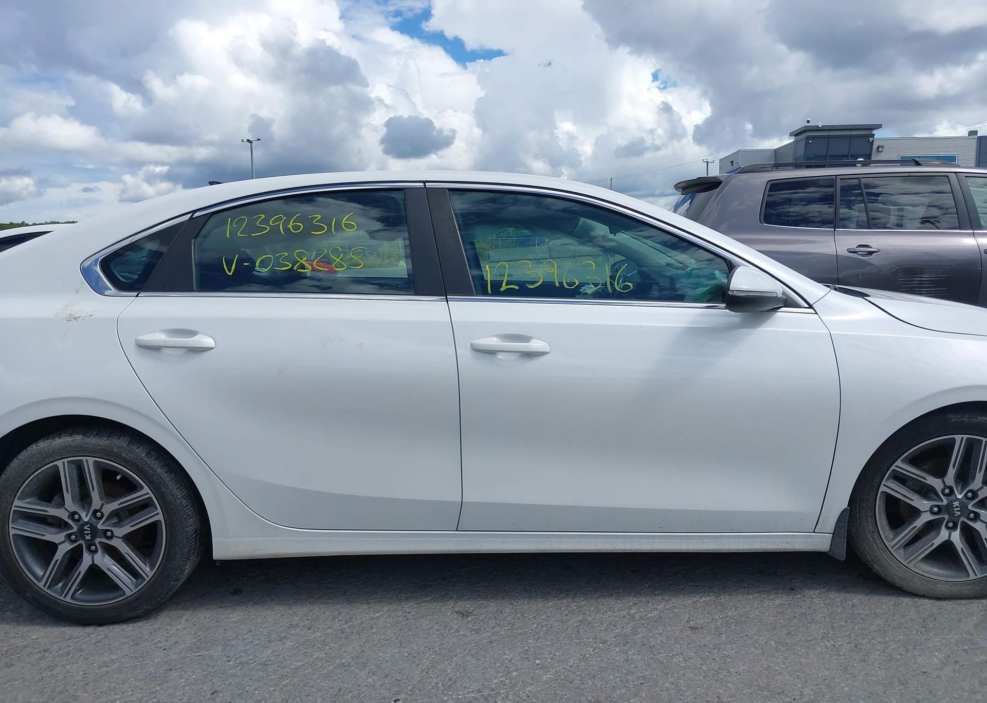 2019 KIA FORTE EX