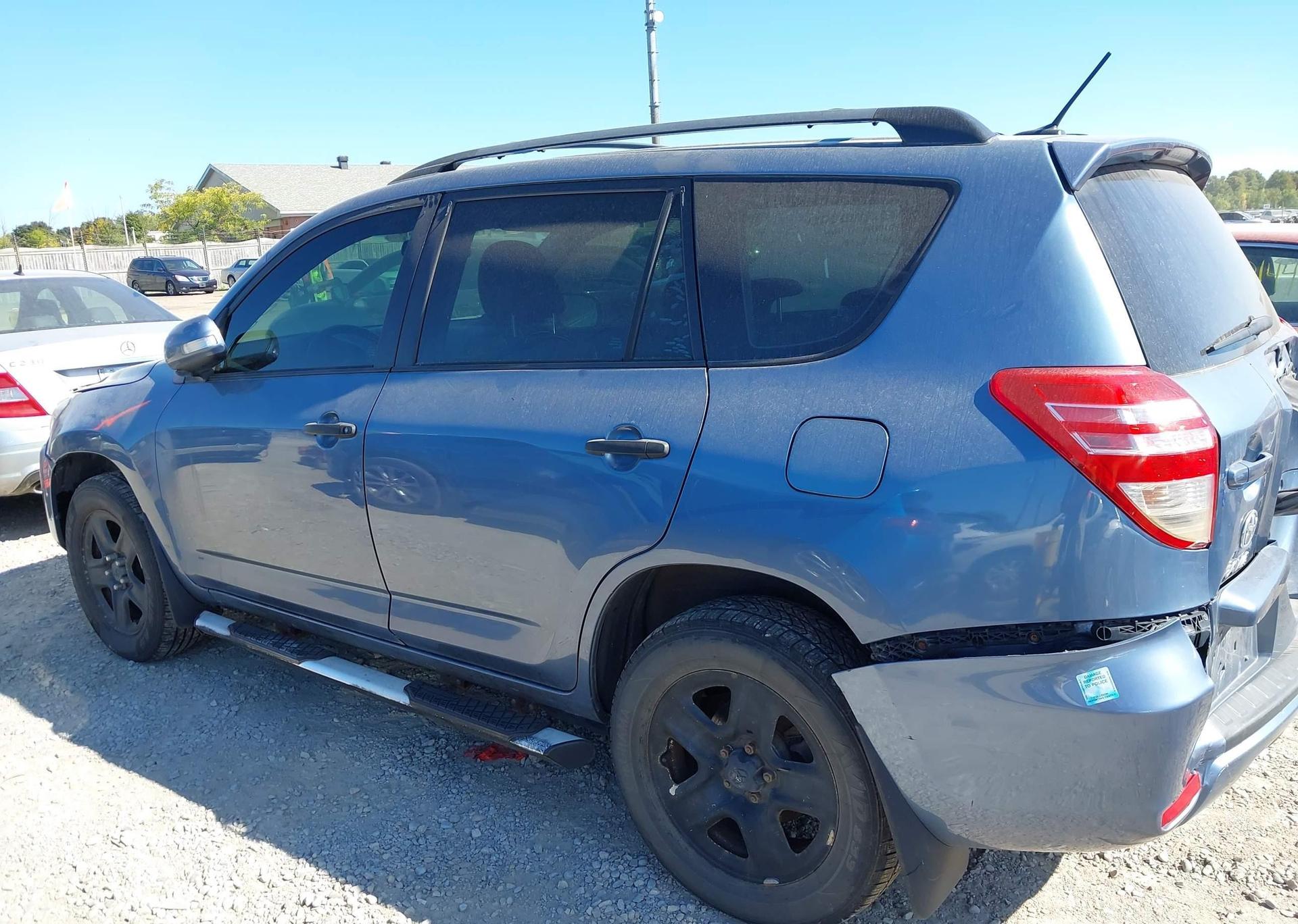2011 TOYOTA RAV4