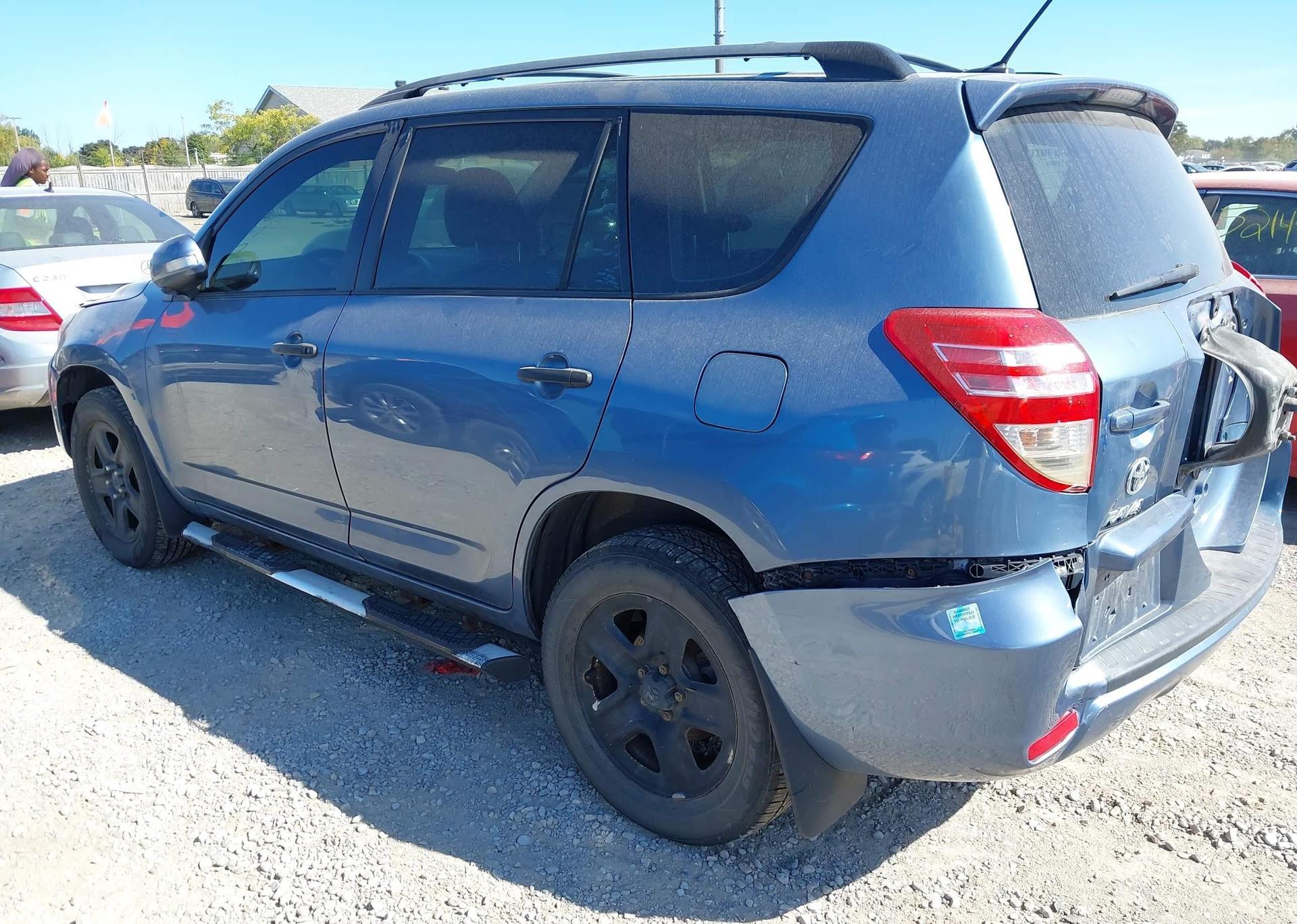 2011 TOYOTA RAV4