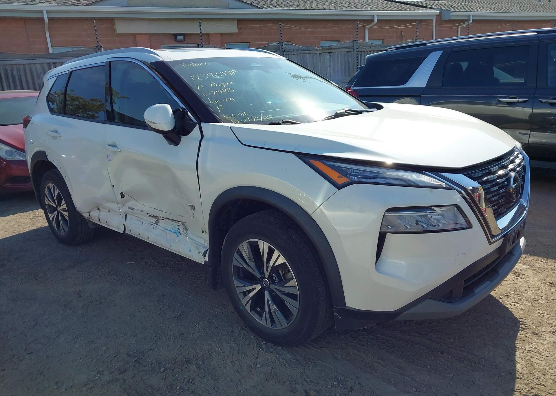 2021 NISSAN ROGUE