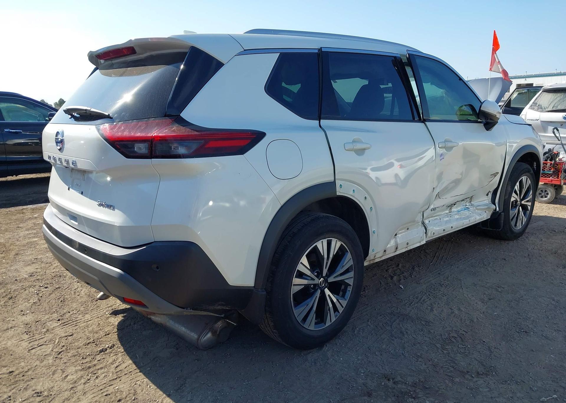 2021 NISSAN ROGUE