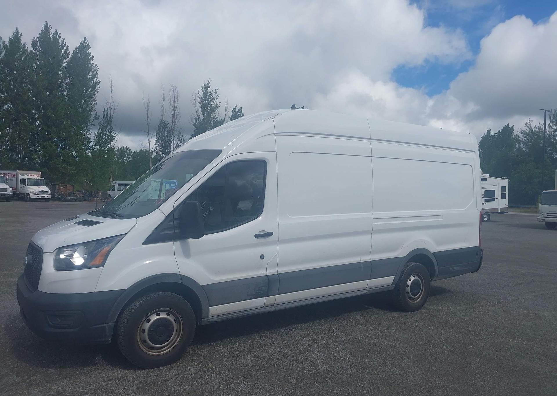 2024 FORD transit t-250