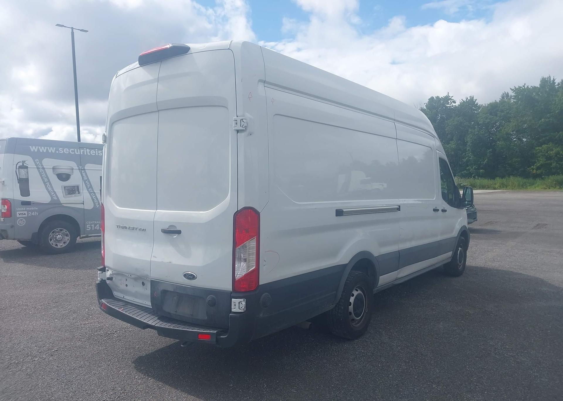 2024 FORD transit t-250