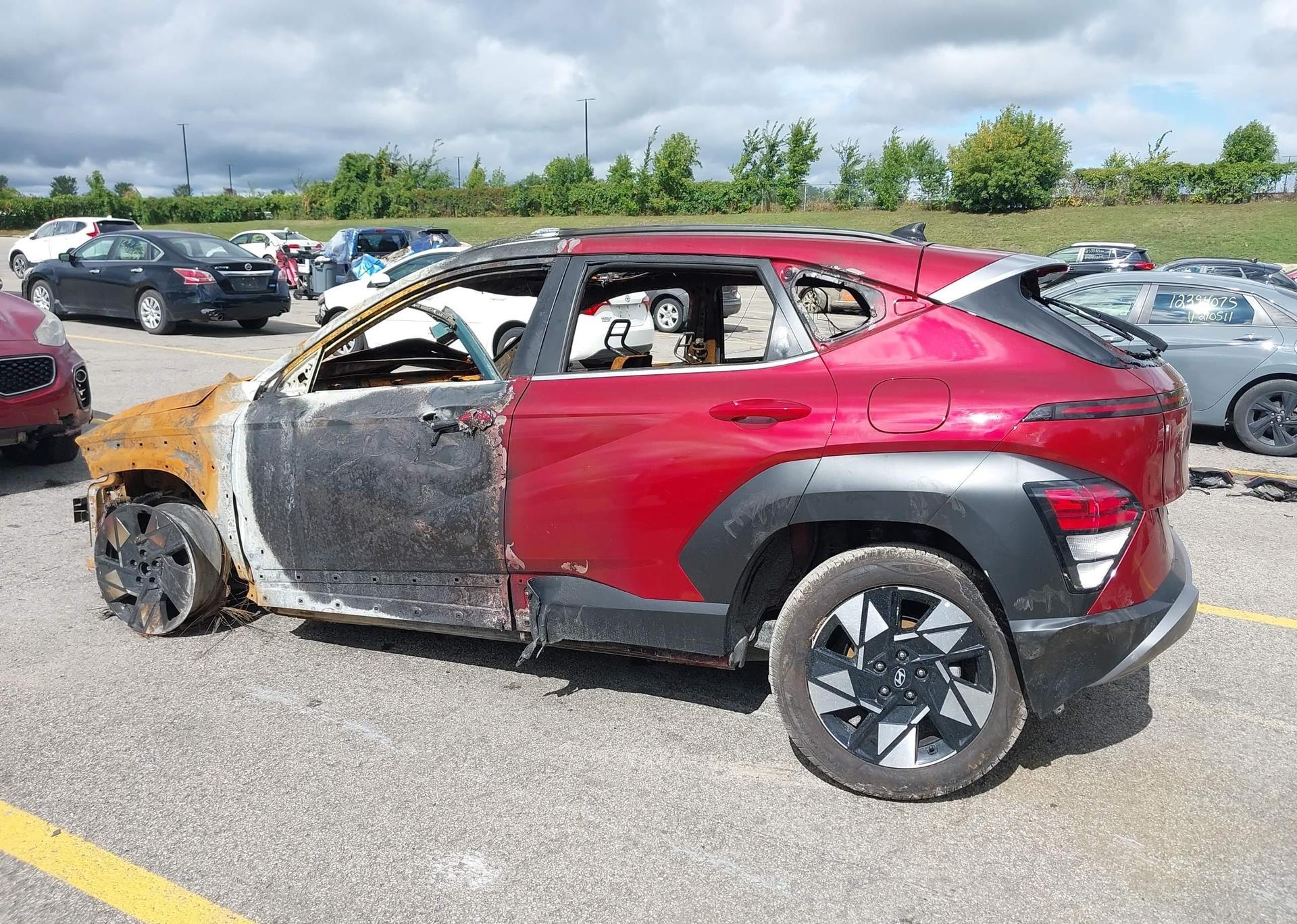 2025 HYUNDAI KONA SEL
