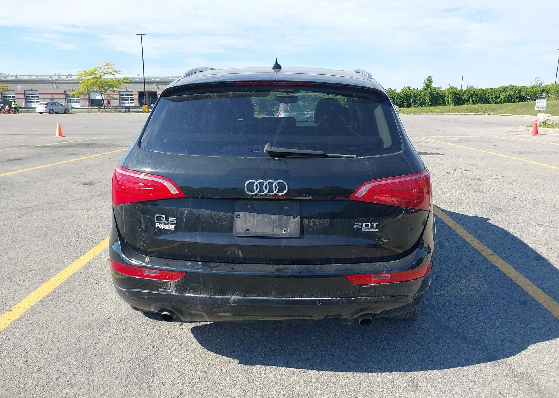 2011 AUDI Q5 2.0T PREMIUM PLUS