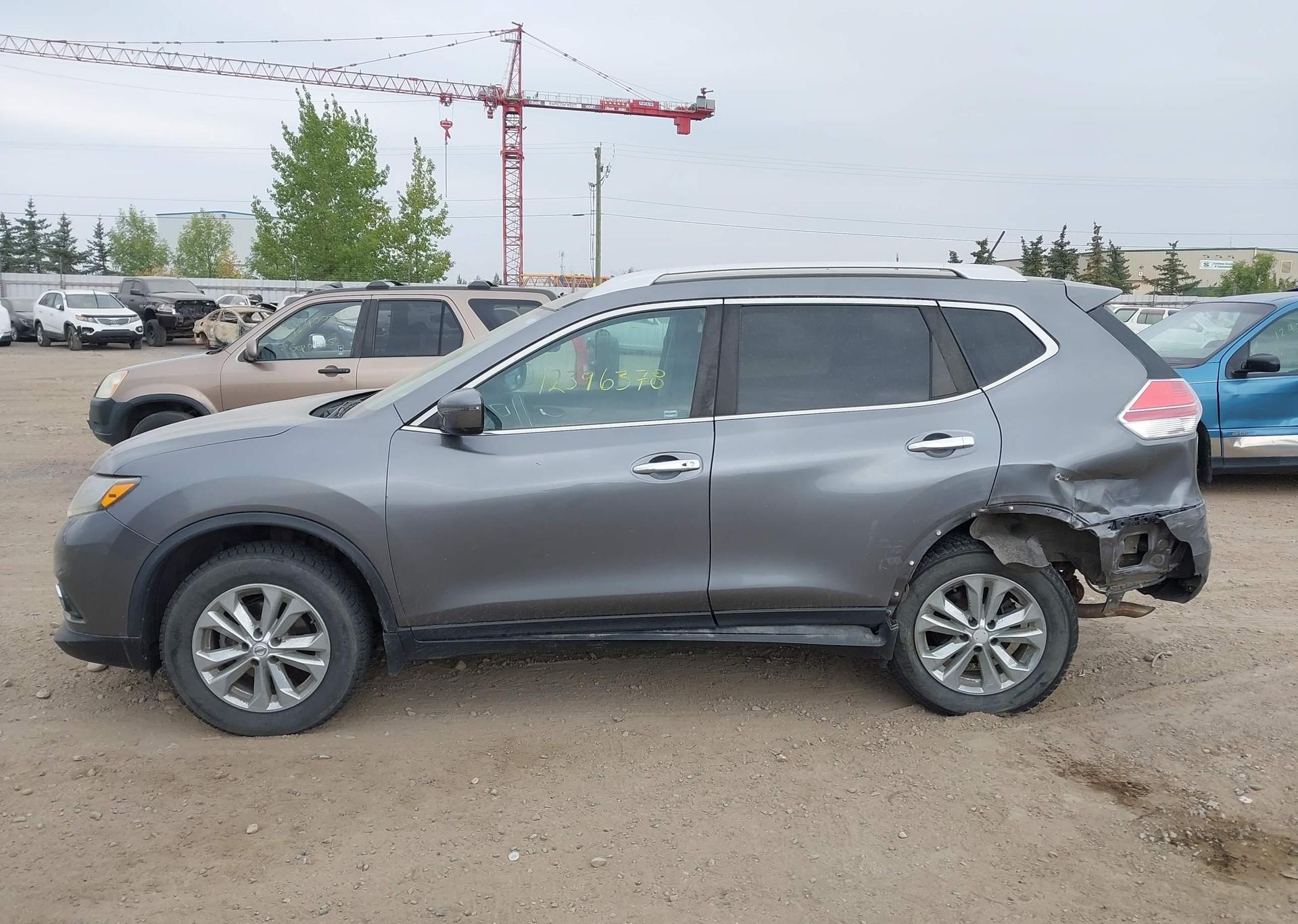 2016 NISSAN ROGUE S