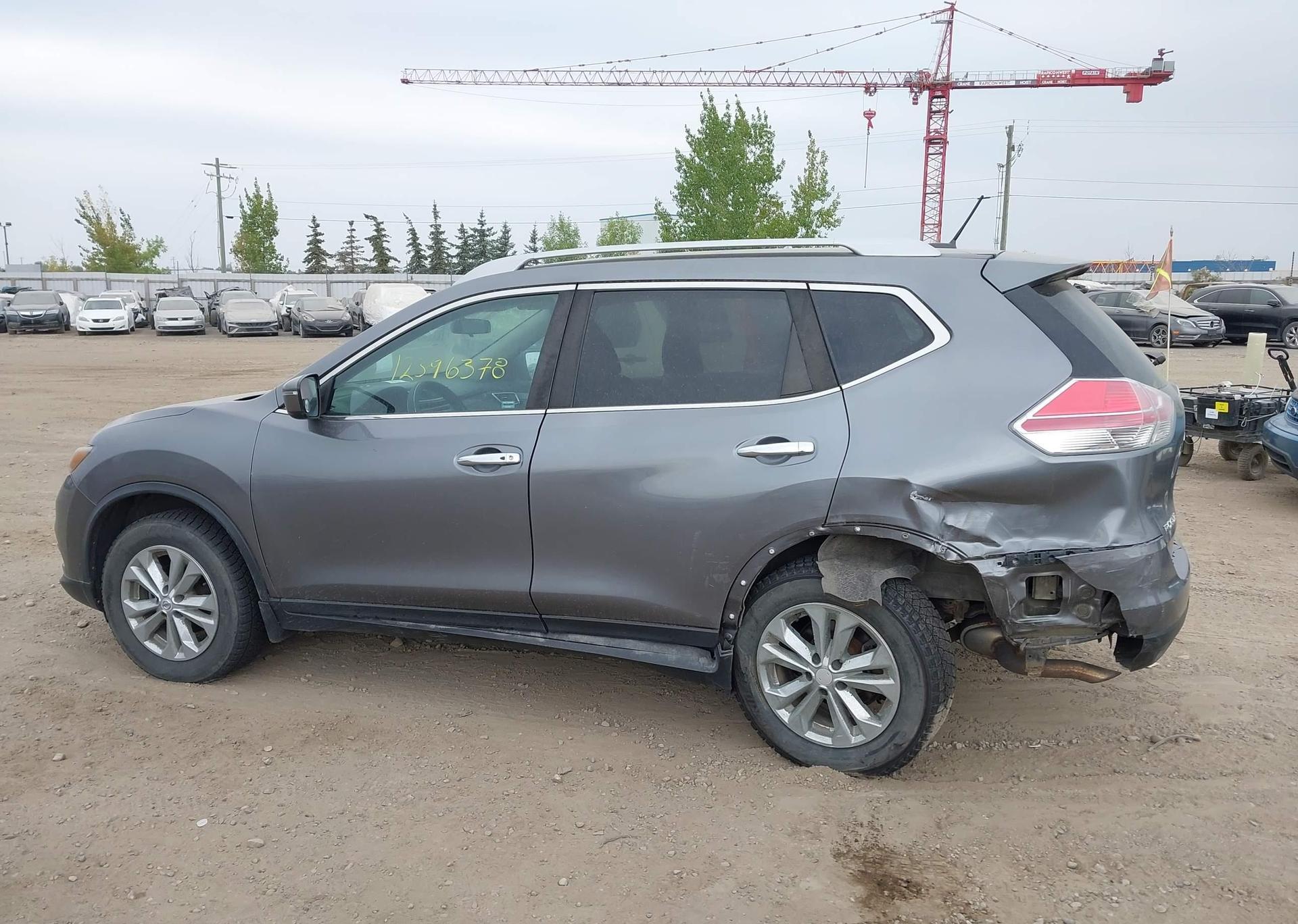 2016 NISSAN ROGUE S
