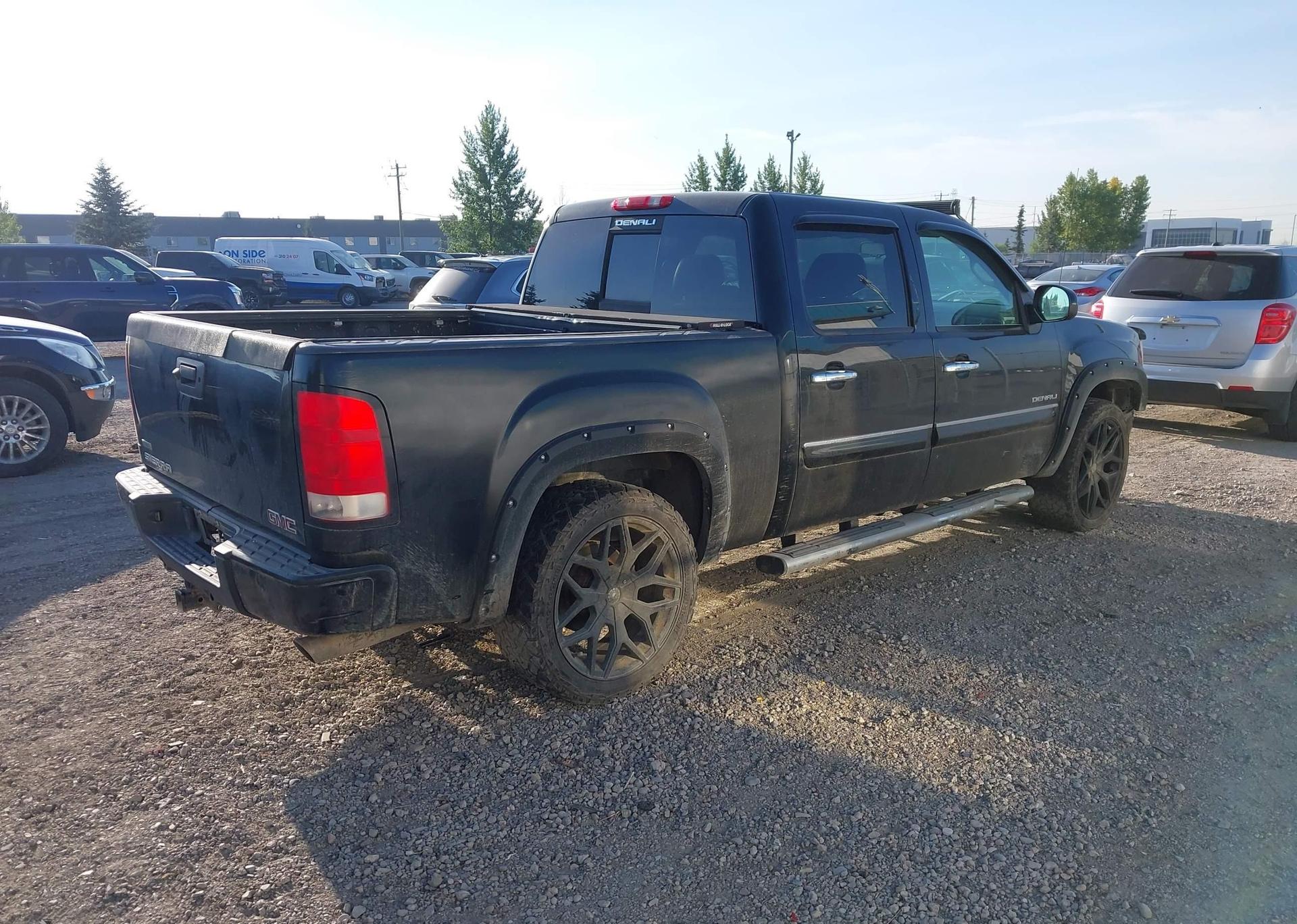 2011 GMC SIERRA 1500 DENALI