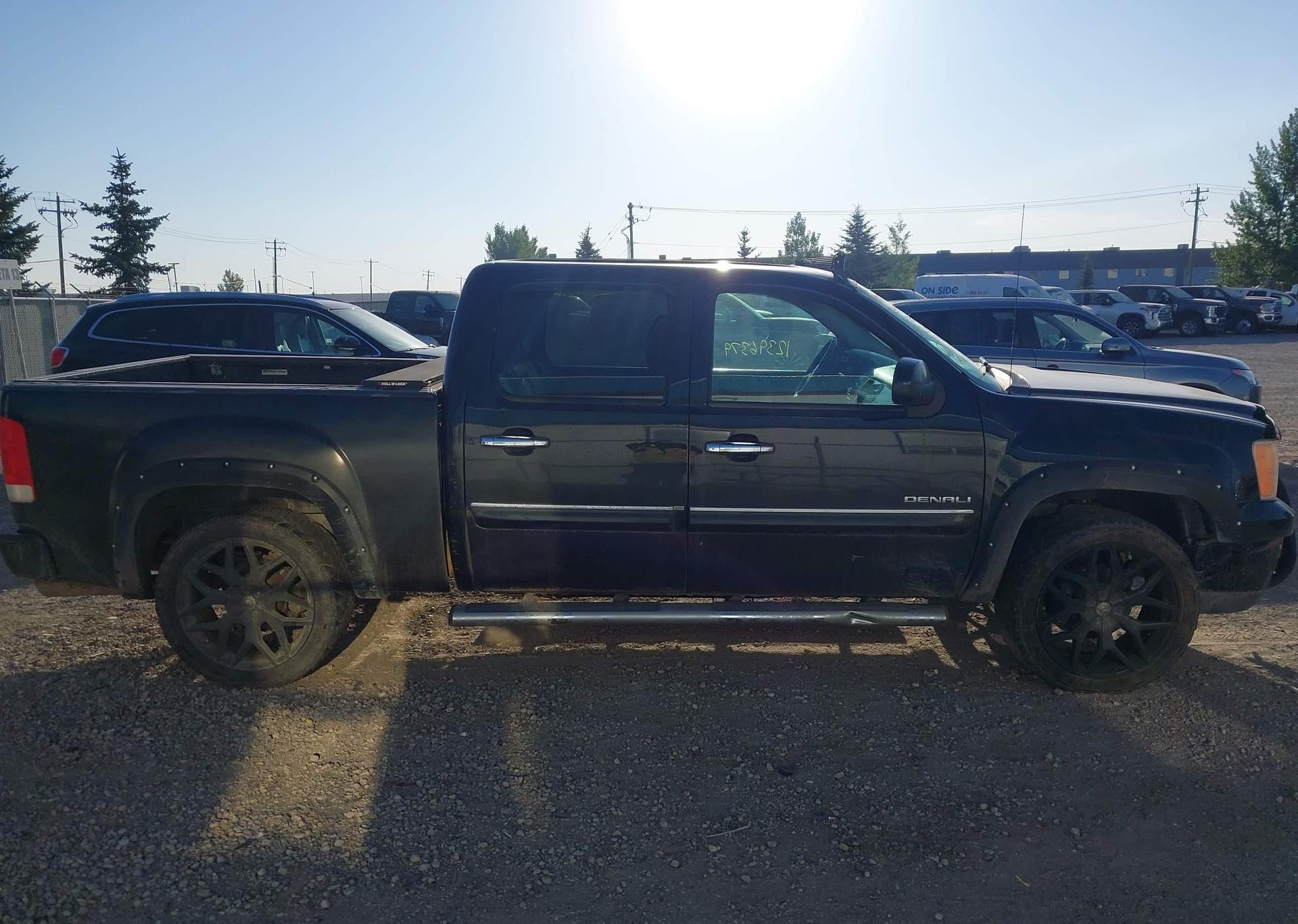 2011 GMC SIERRA 1500 DENALI