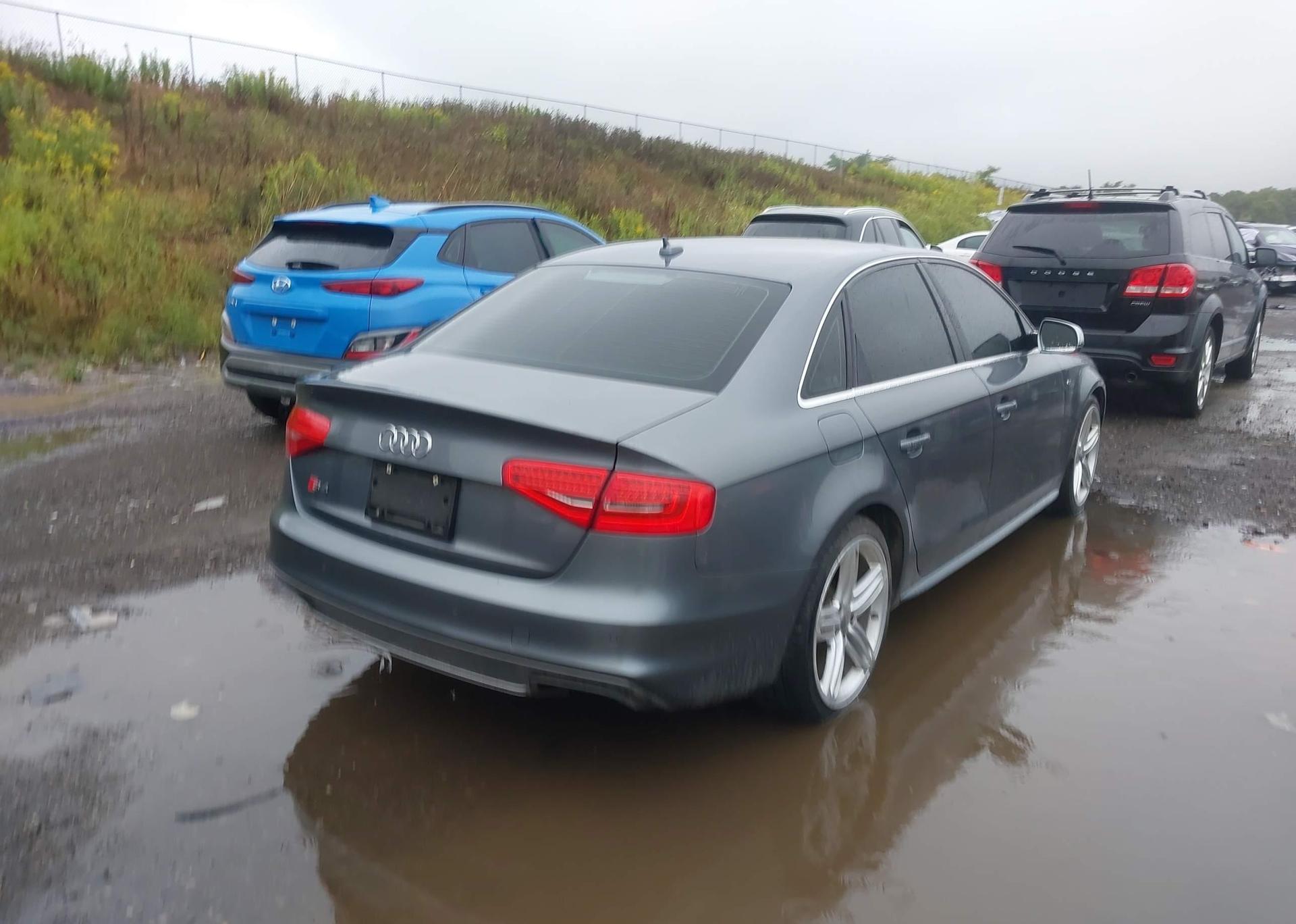 2013 AUDI S4