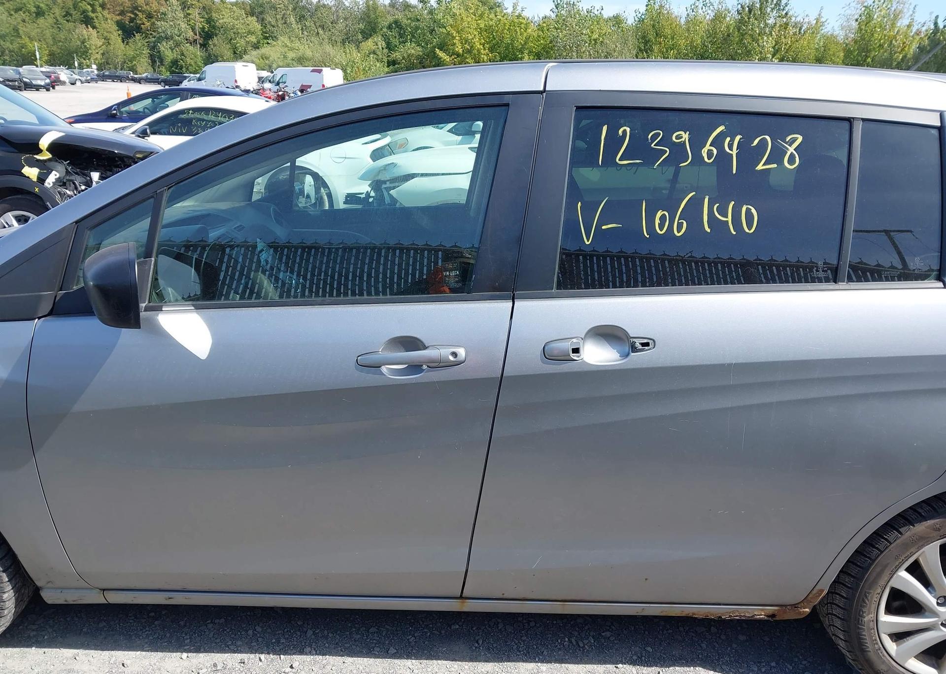 2012 MAZDA MAZDA3 GS-SKY