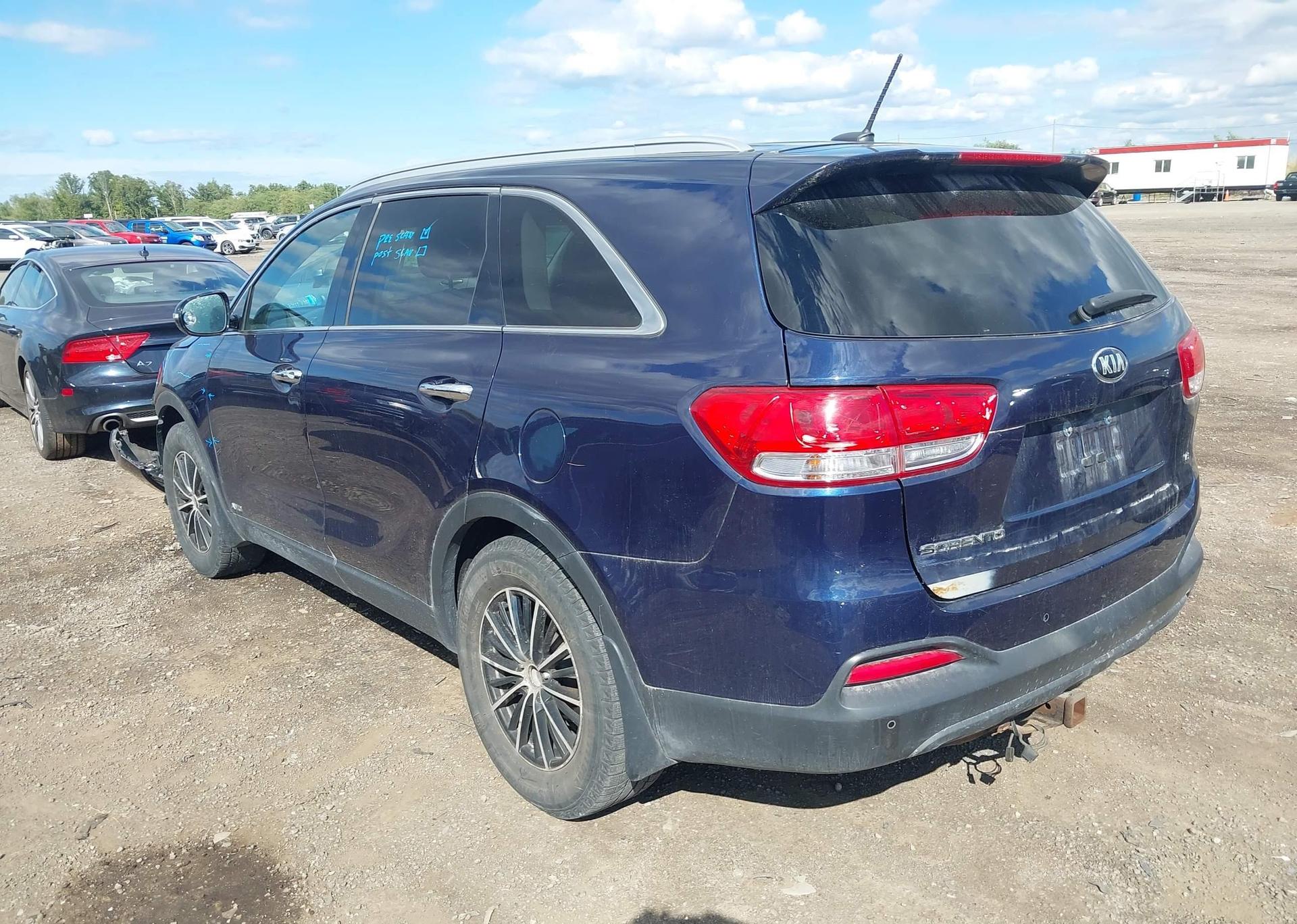 2016 KIA SORENTO 3.3L LX +