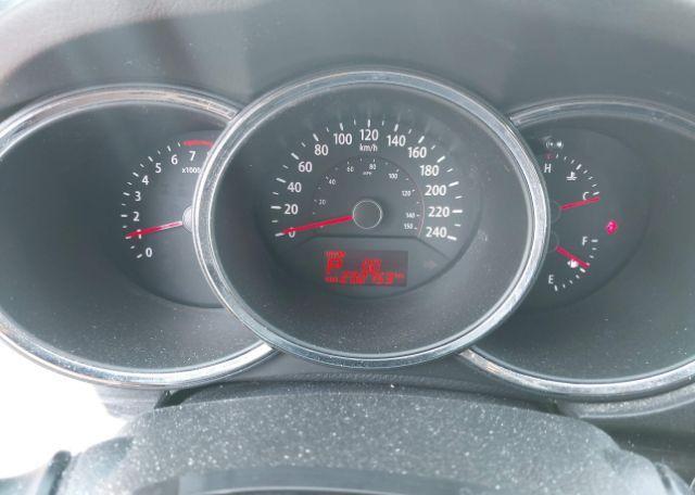 2013 KIA SORENTO LX