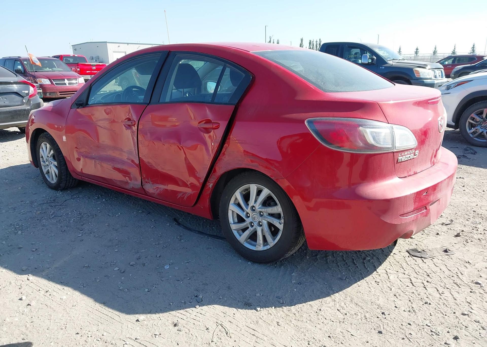 2012 MAZDA 3 I