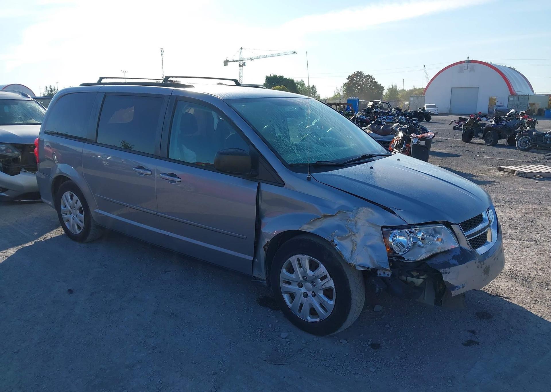 2013 DODGE GRAND CARAVAN SE