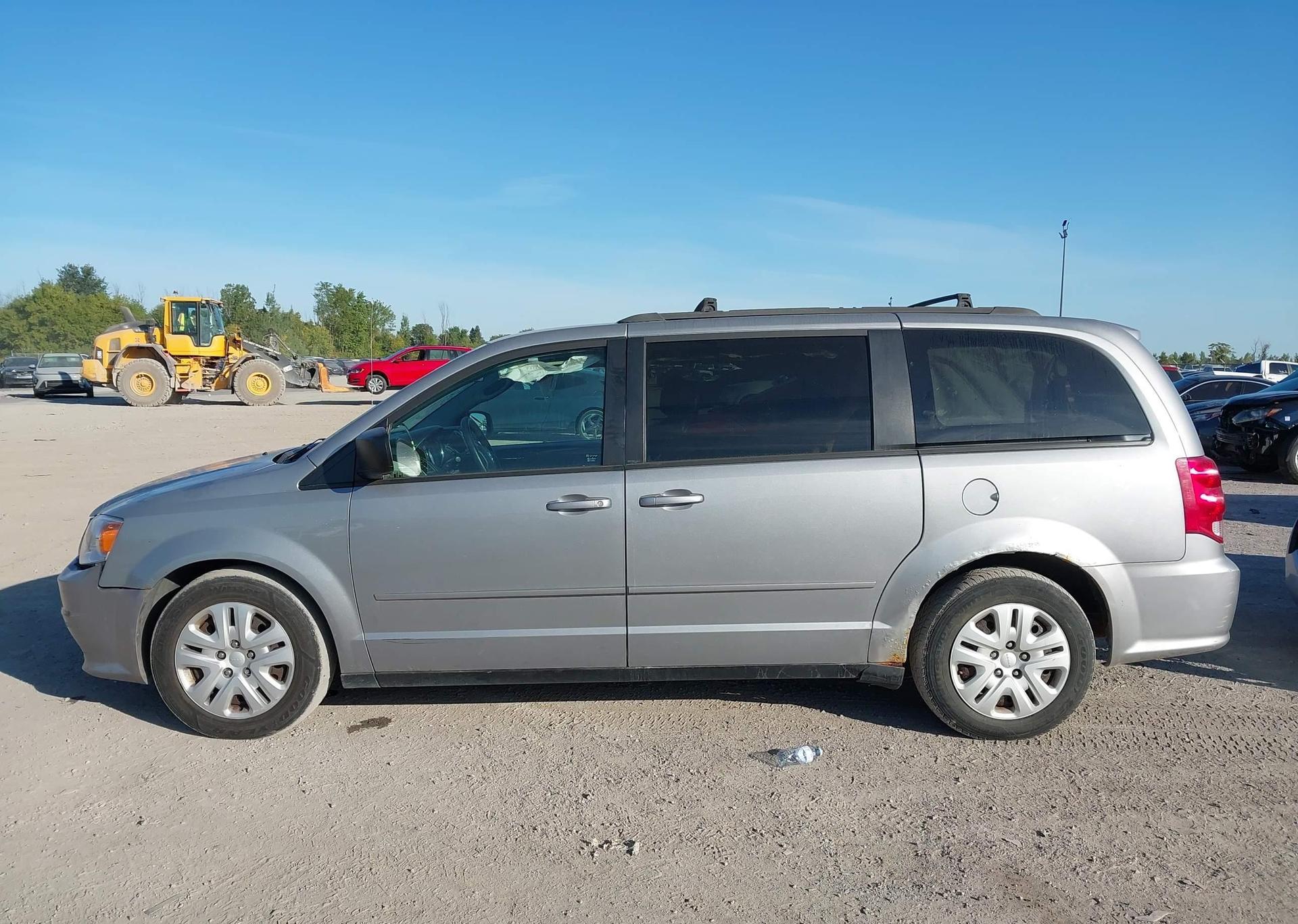 2013 DODGE GRAND CARAVAN SE