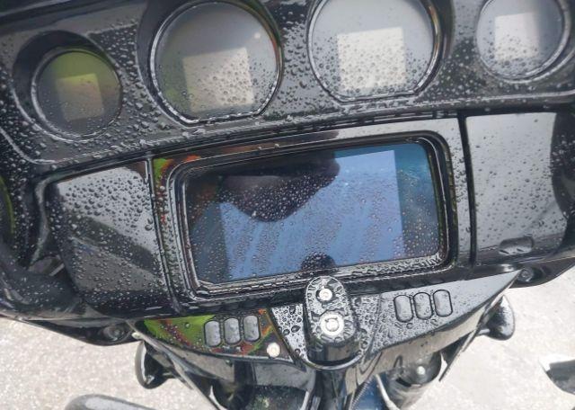 2019 HARLEY-DAVIDSON FLHXS