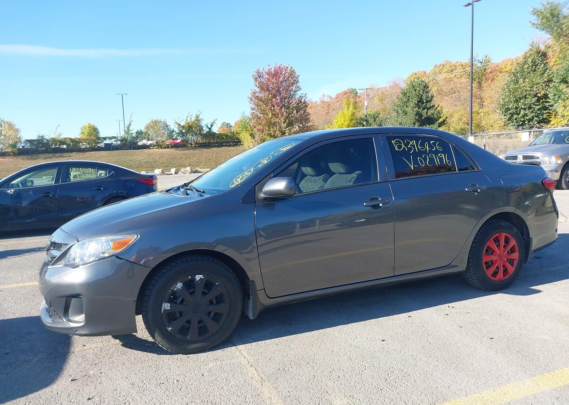 2013 TOYOTA COROLLA