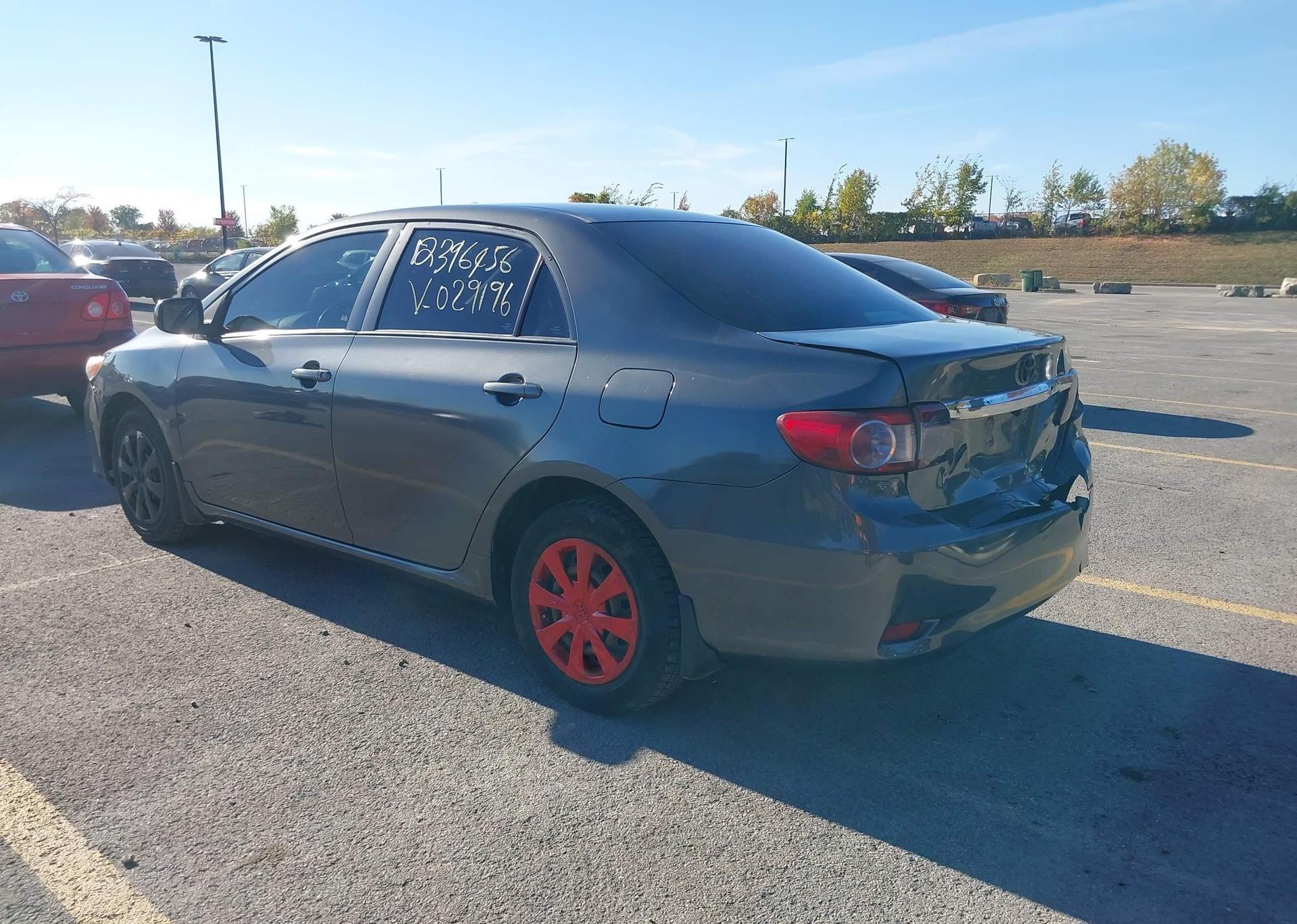 2013 TOYOTA COROLLA