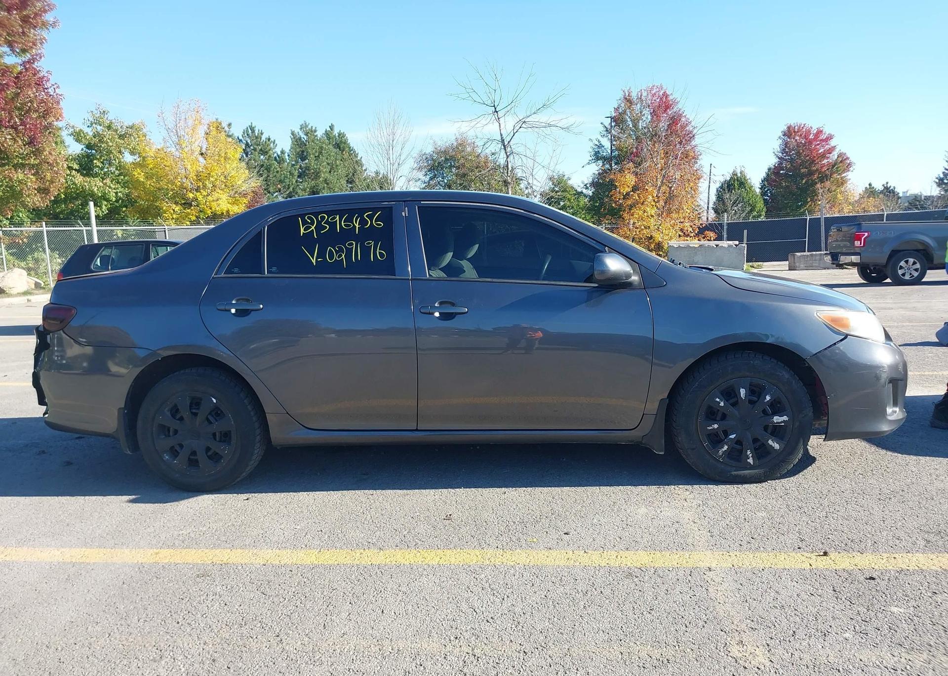 2013 TOYOTA COROLLA