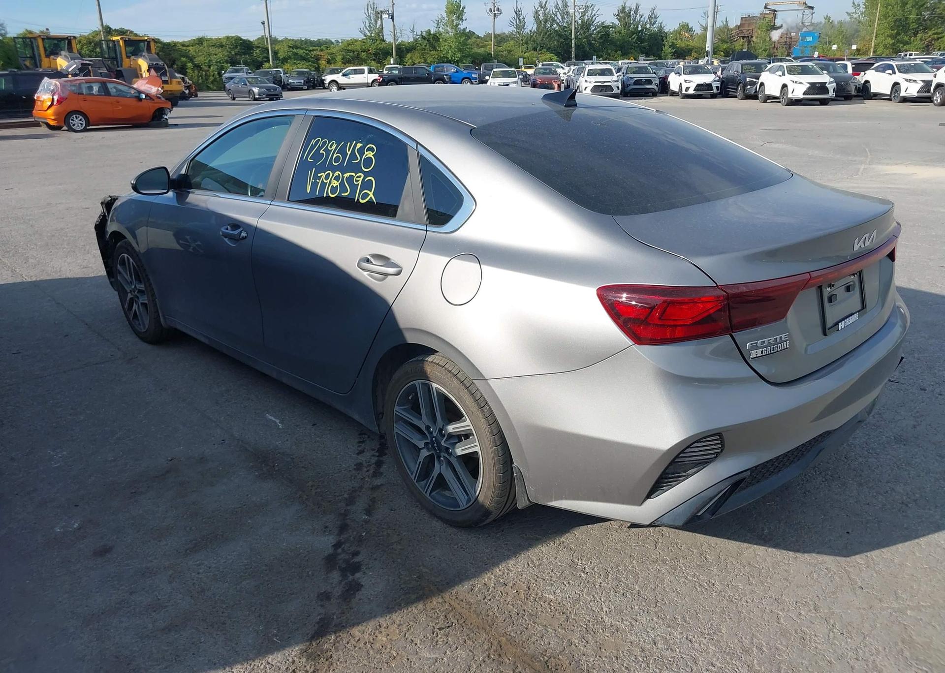 2024 KIA FORTE EX