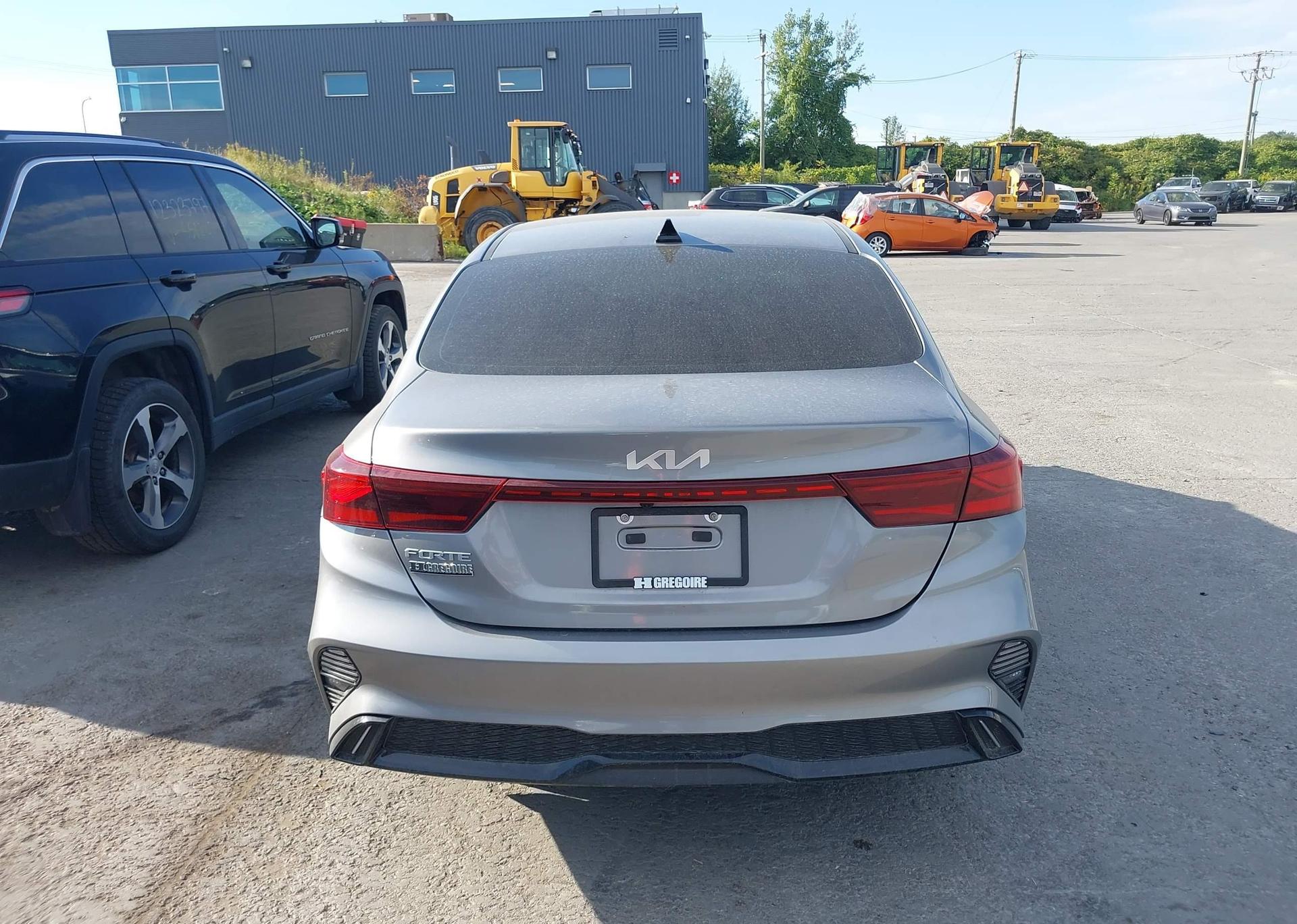 2024 KIA FORTE EX