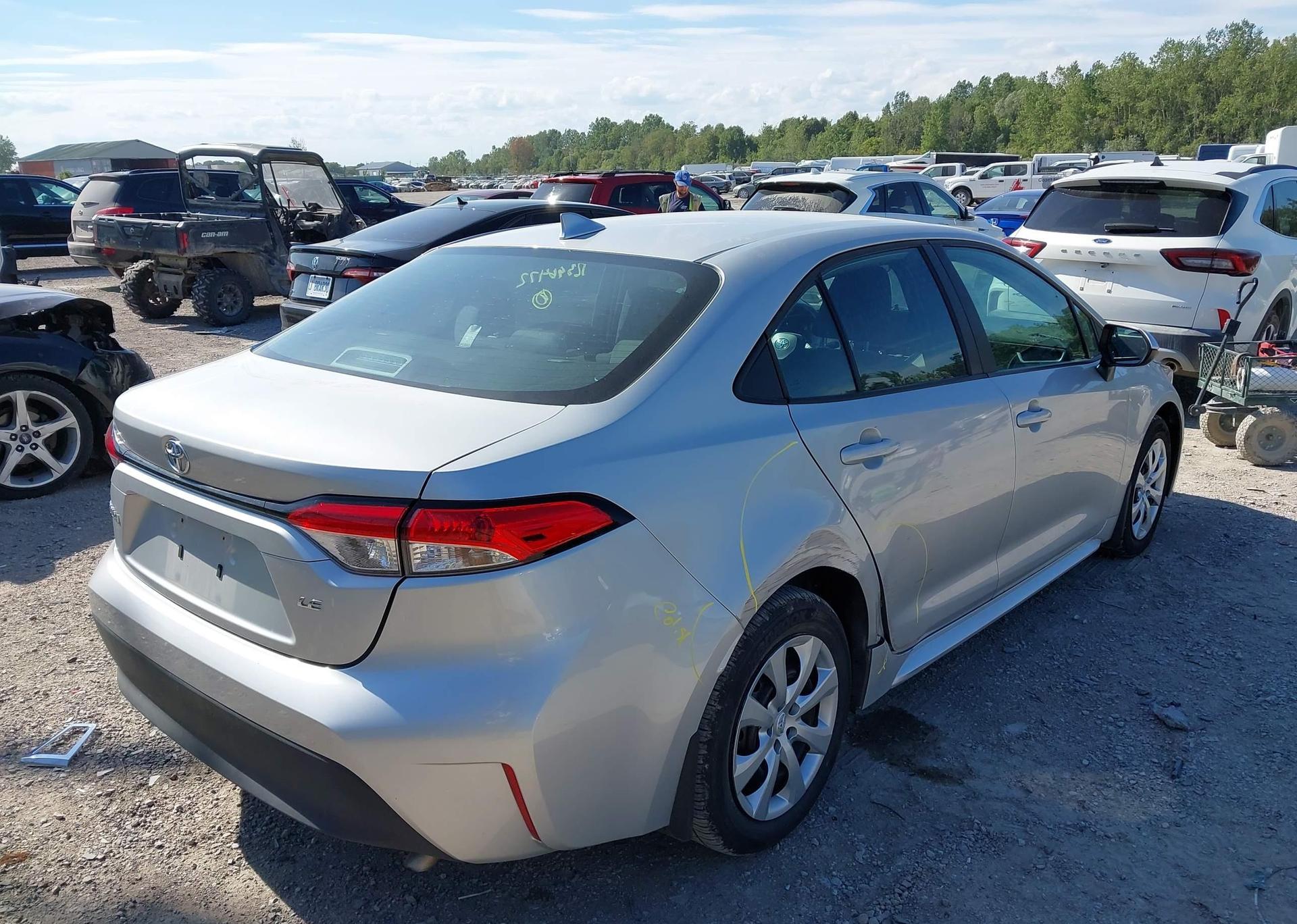 2024 TOYOTA COROLLA LE