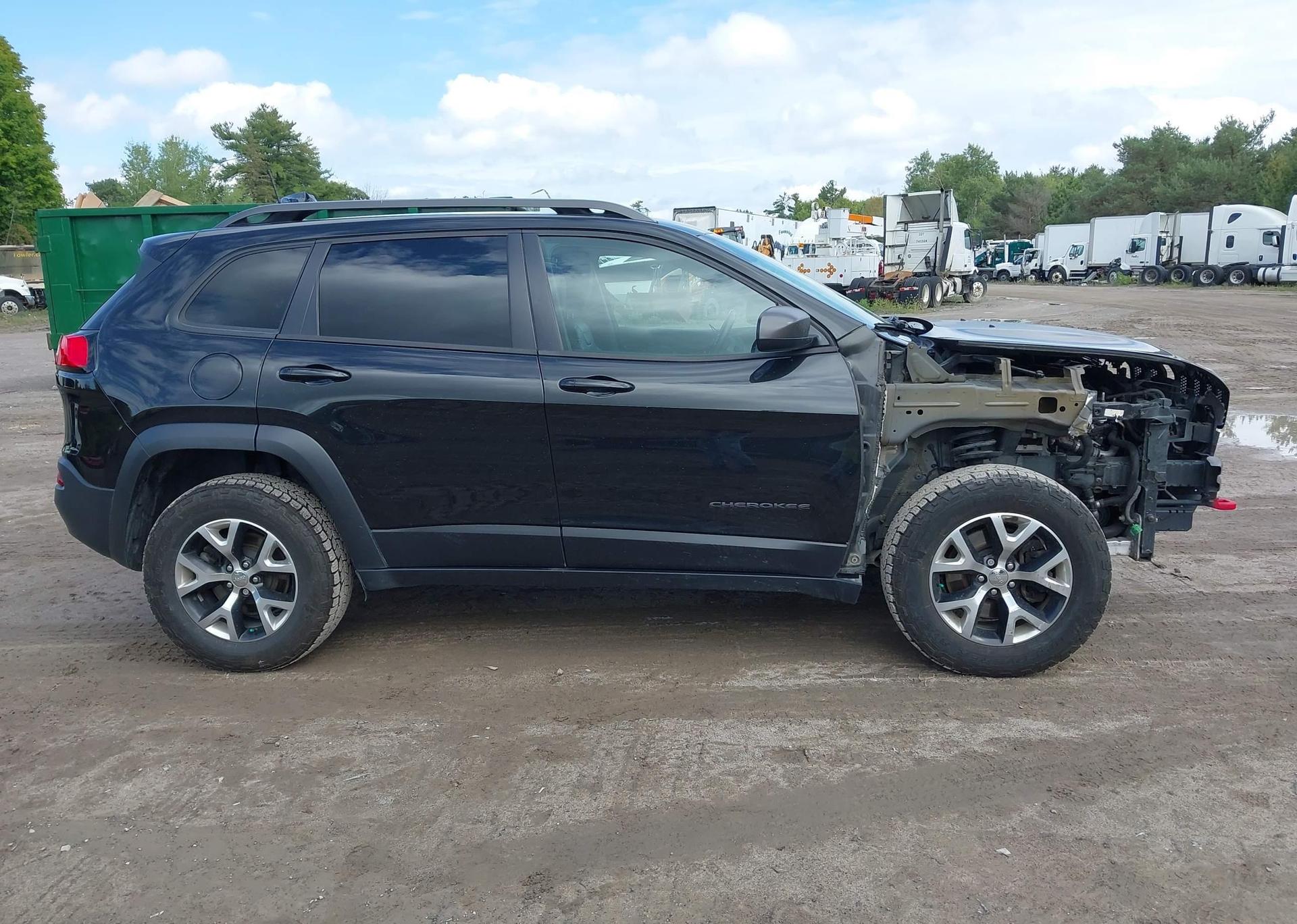 2016 JEEP CHEROKEE TRAILHAWK