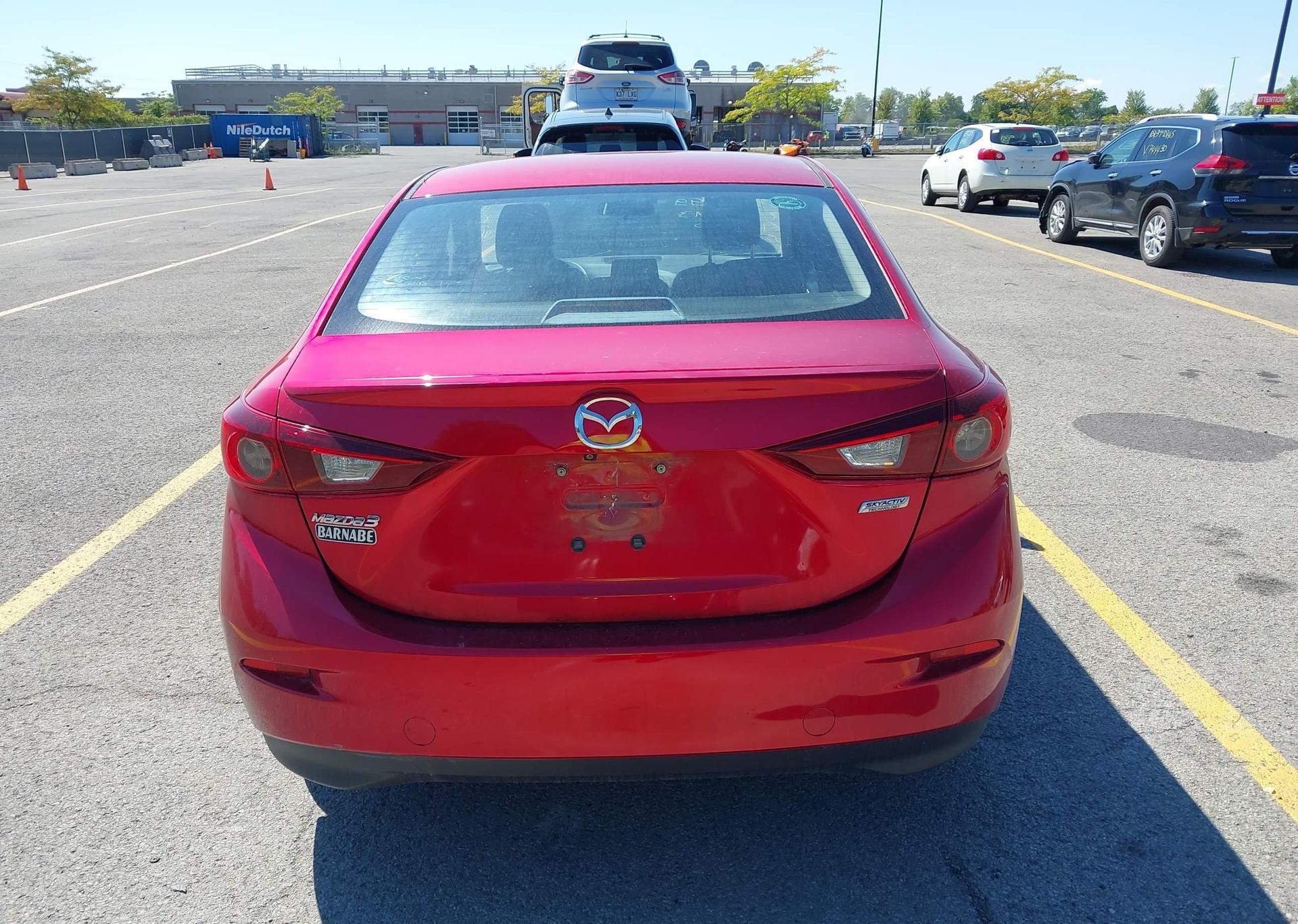 2017 MAZDA MAZDA3 SE