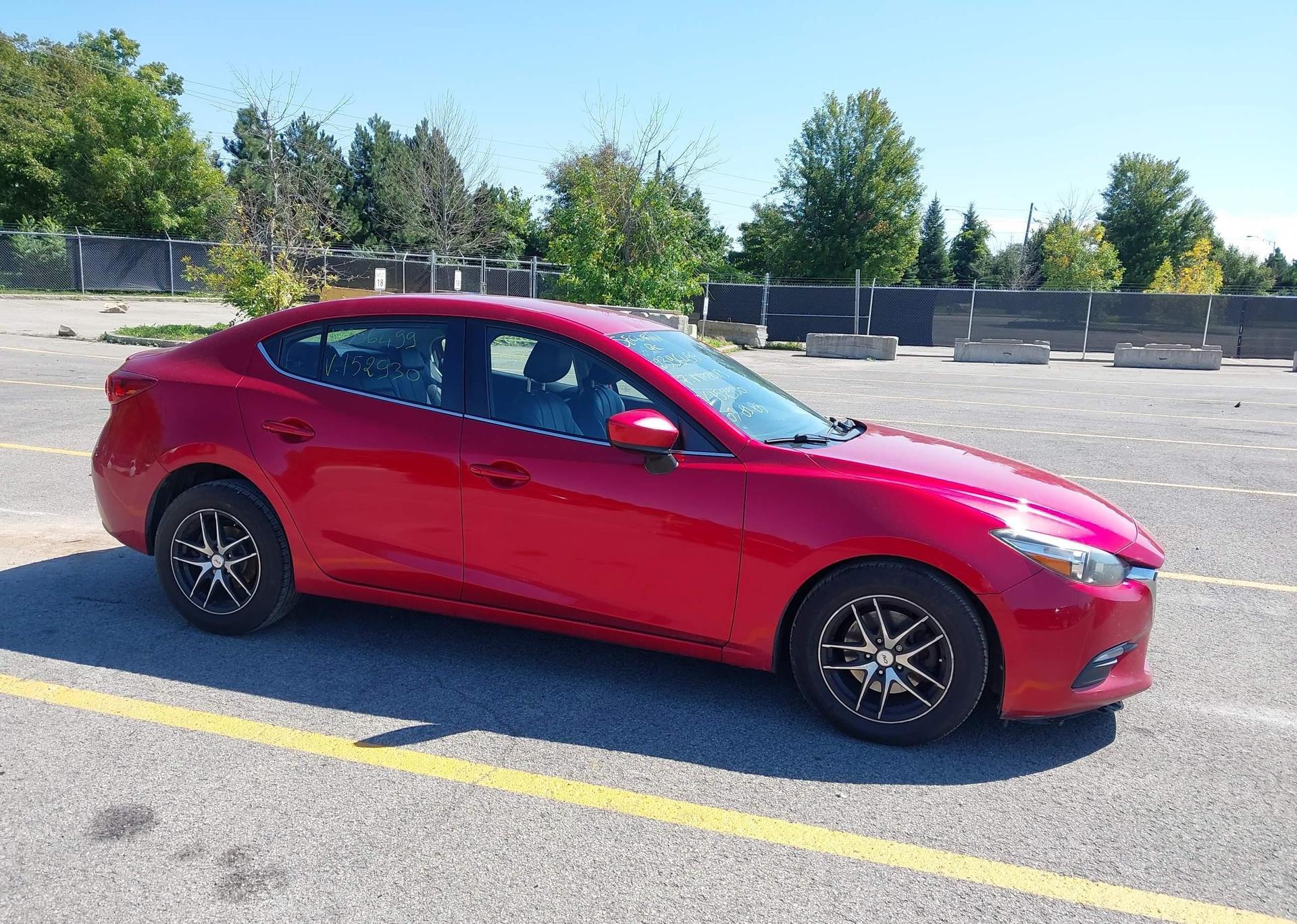 2017 MAZDA MAZDA3 SE