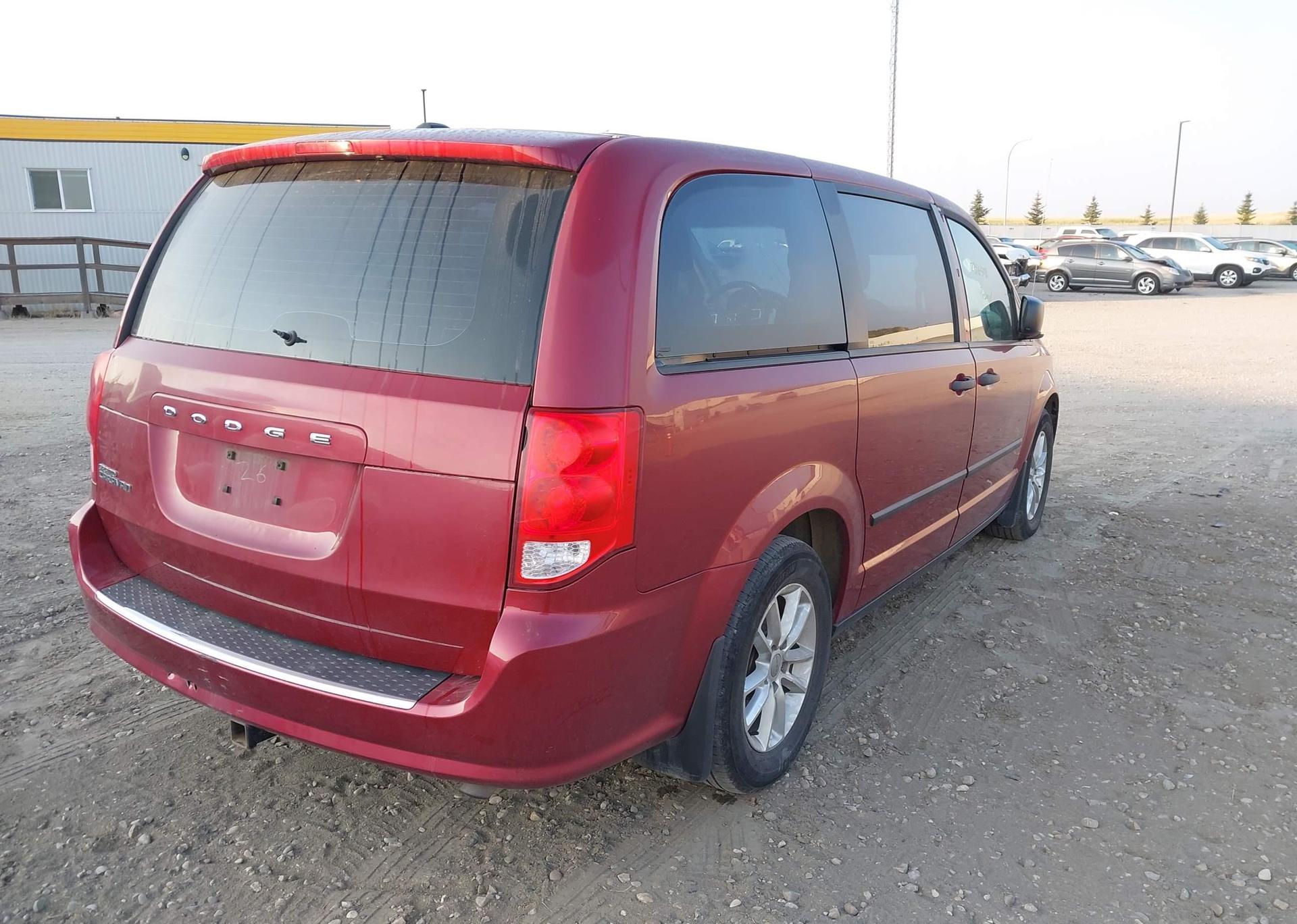 2014 DODGE GRAND CARAVAN SE