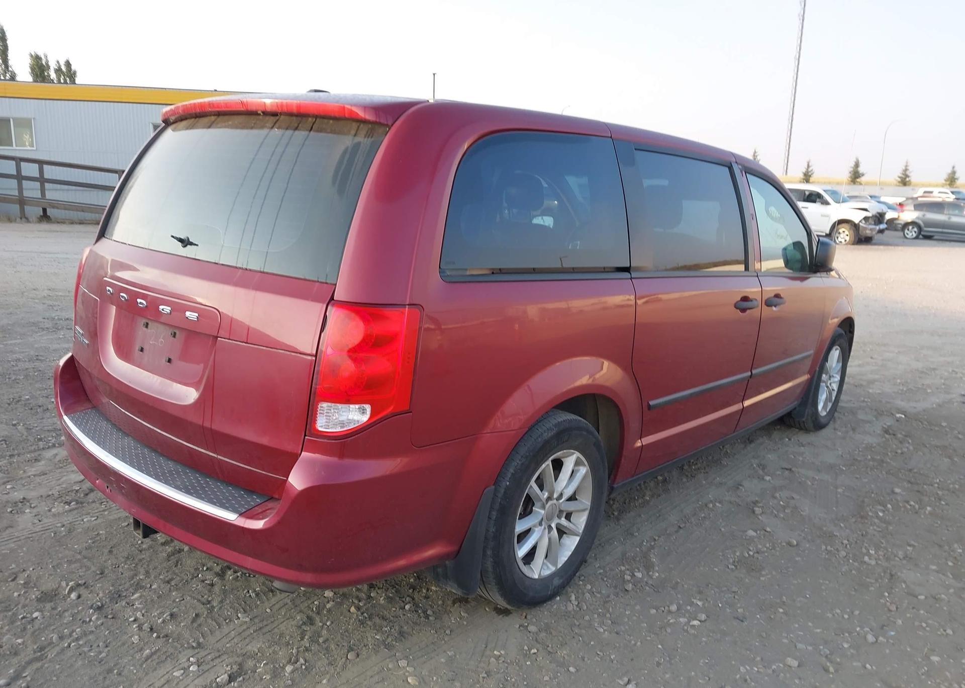 2014 DODGE GRAND CARAVAN SE