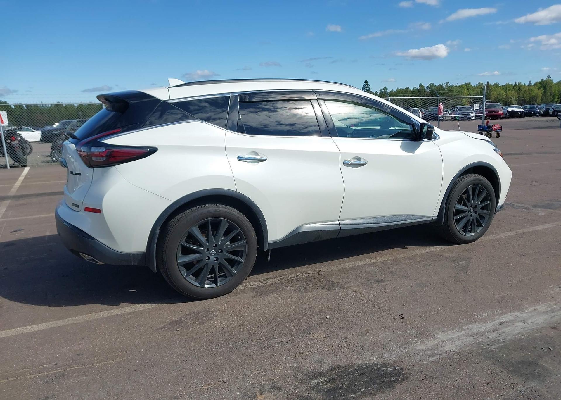 2023 NISSAN MURANO SL