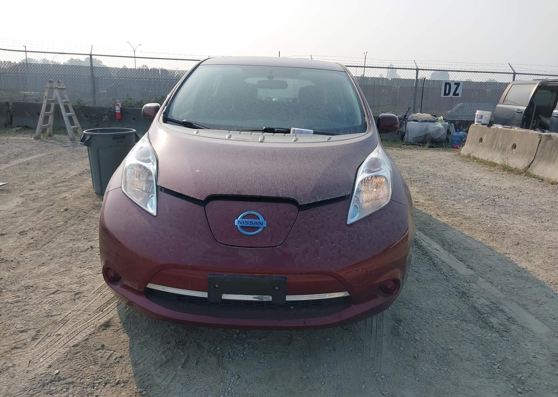 2017 NISSAN LEAF S