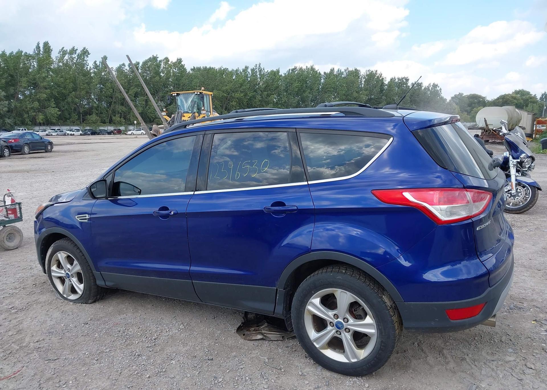 2013 FORD ESCAPE SE
