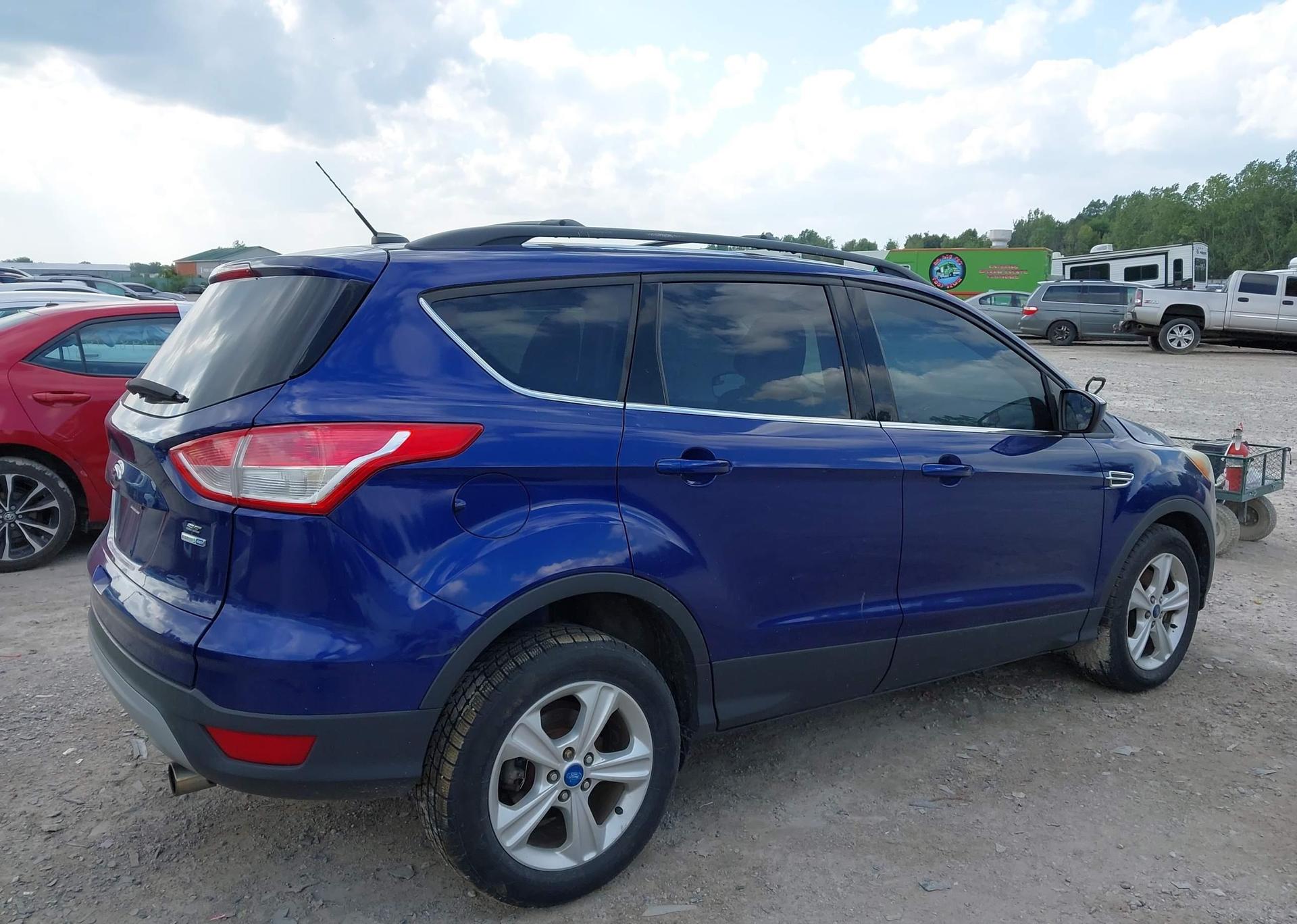 2013 FORD ESCAPE SE