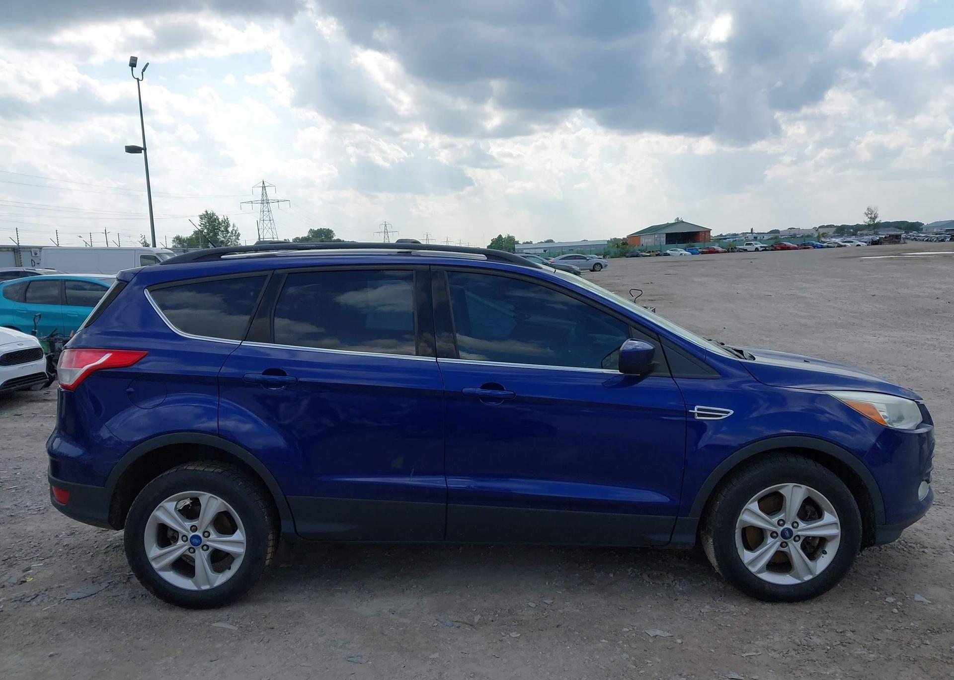 2013 FORD ESCAPE SE