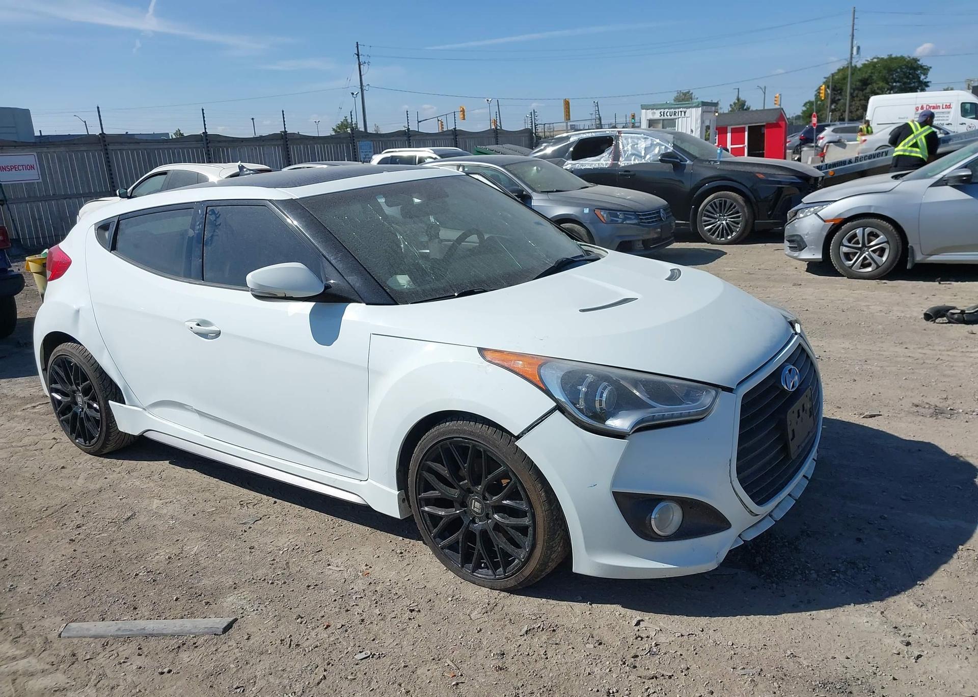2013 HYUNDAI Veloster Turbo