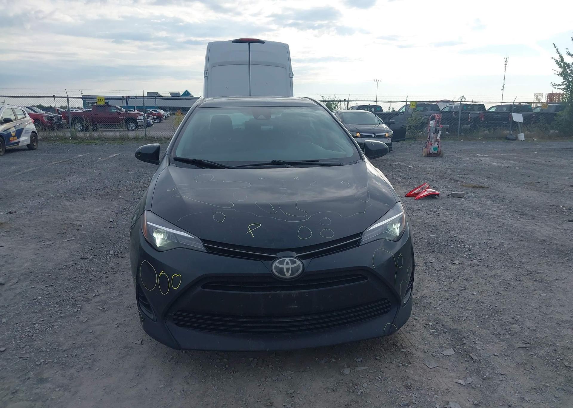2017 TOYOTA COROLLA LE