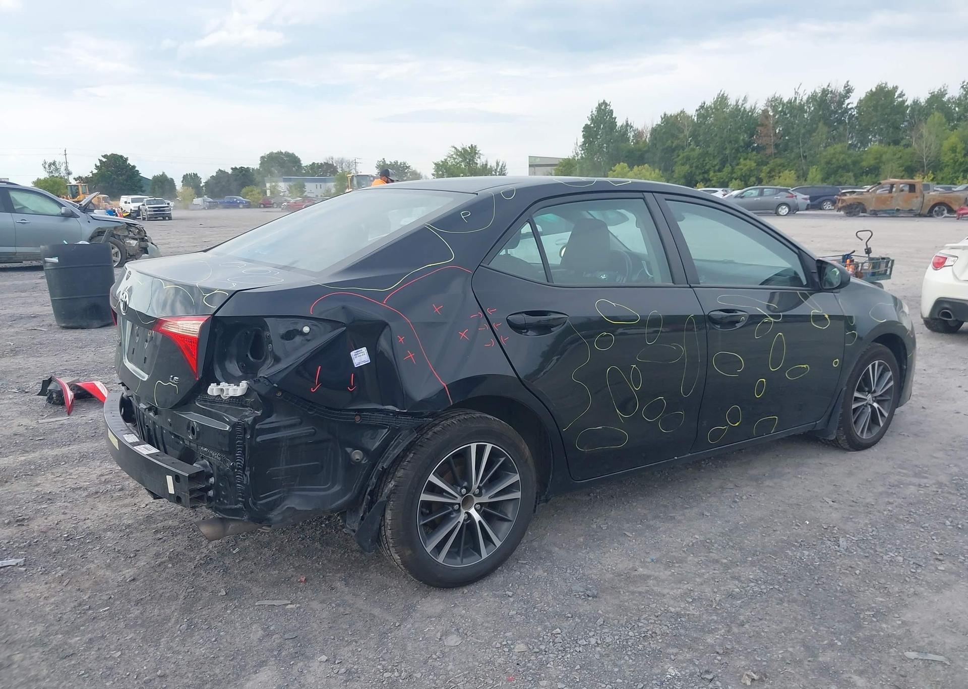 2017 TOYOTA COROLLA LE