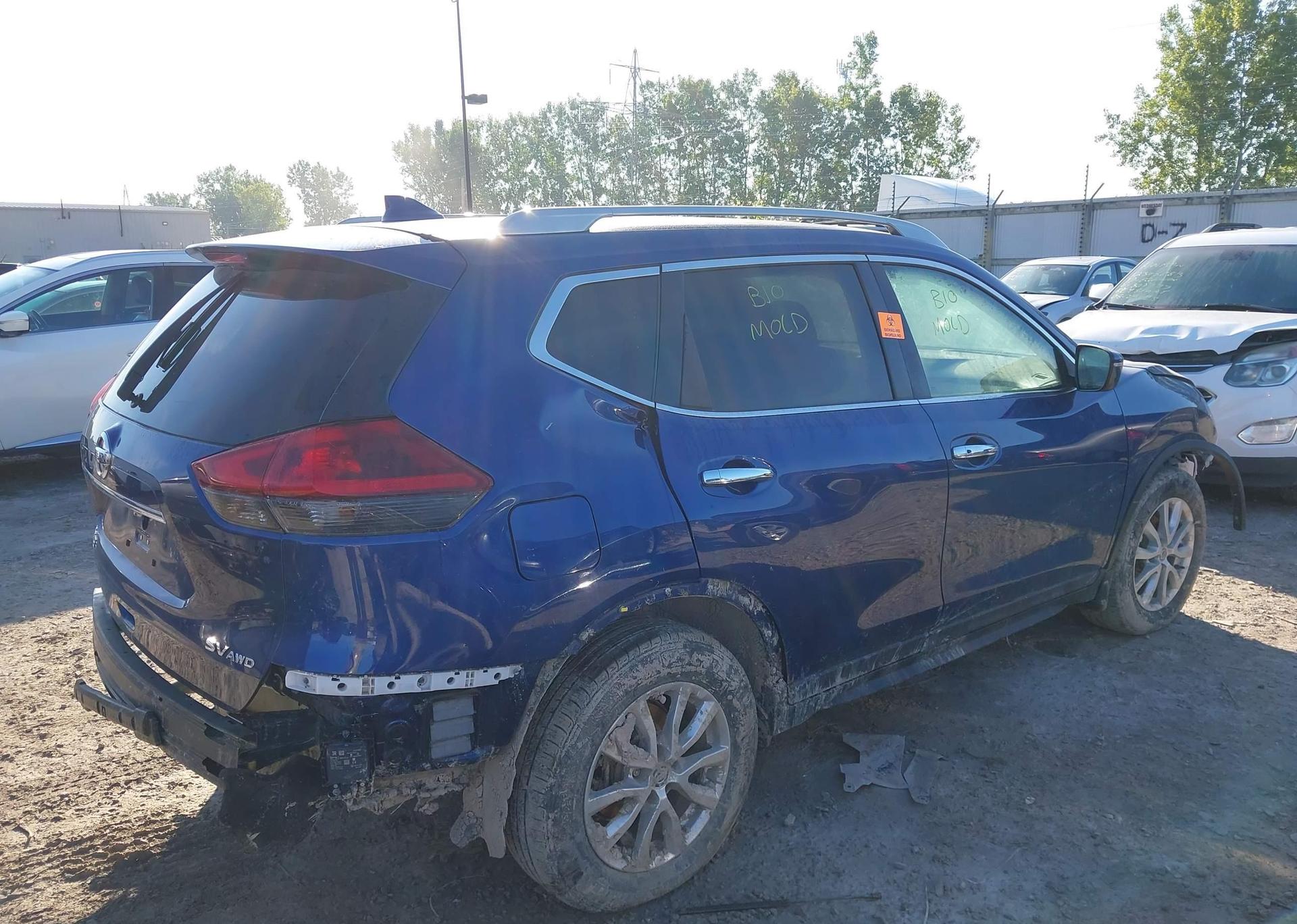 2018 NISSAN ROGUE SV