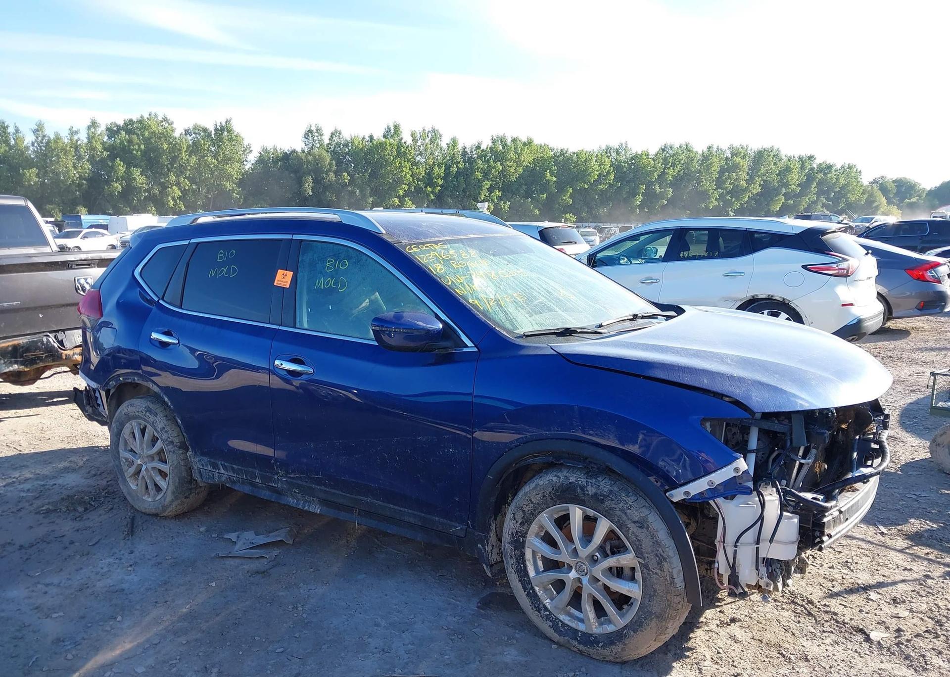 2018 NISSAN ROGUE SV