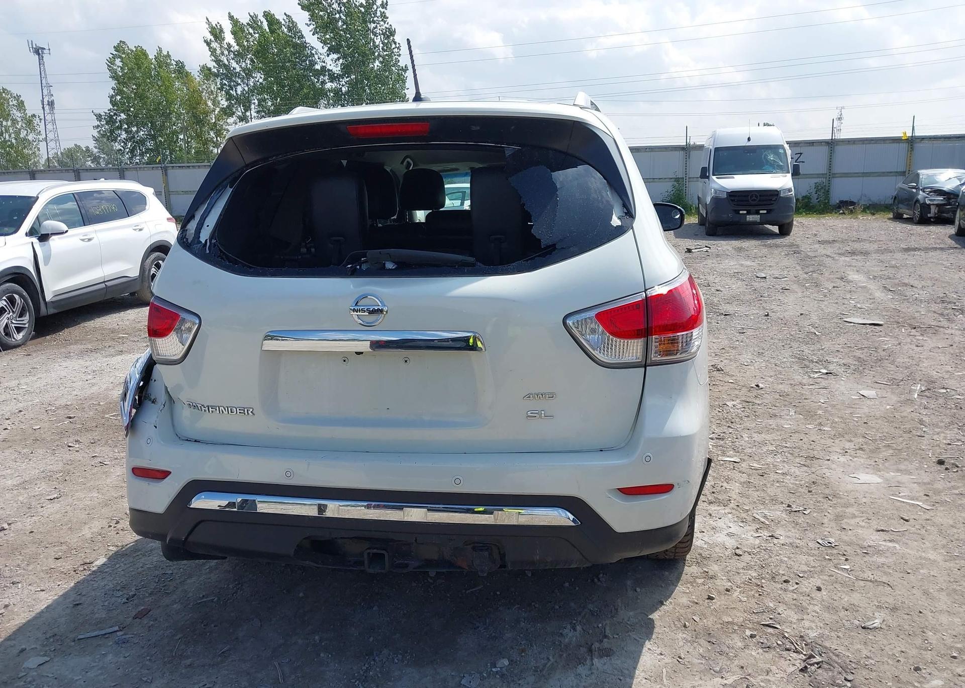 2014 NISSAN PATHFINDER PLATINUM