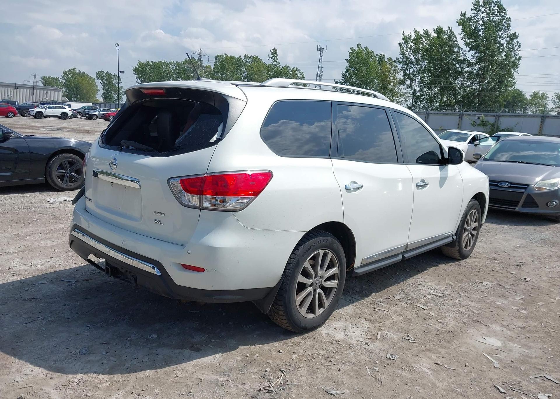 2014 NISSAN PATHFINDER PLATINUM