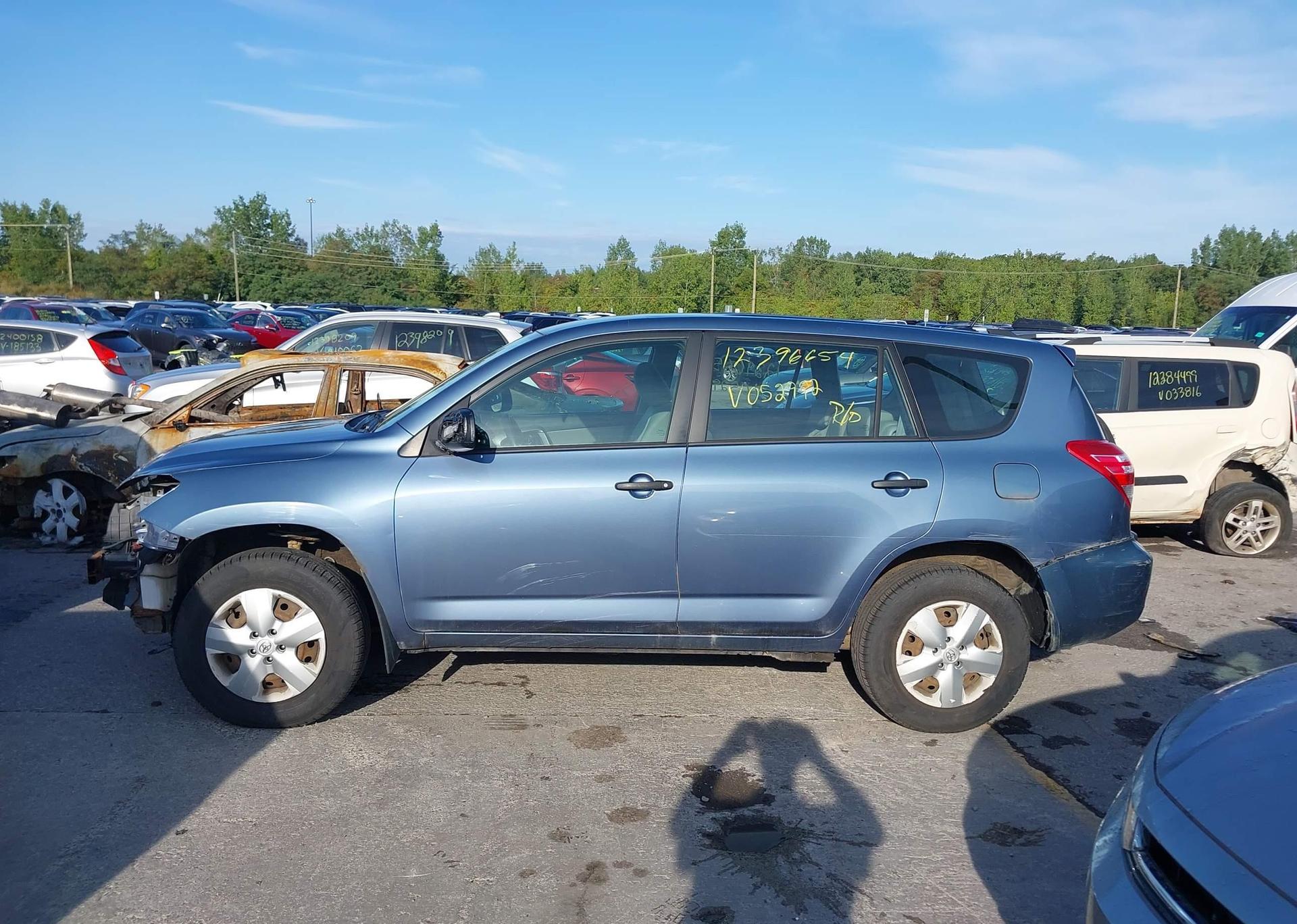 2011 TOYOTA RAV4