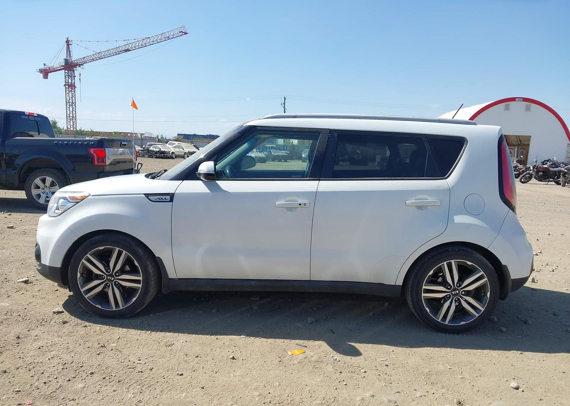 2018 KIA SOUL +