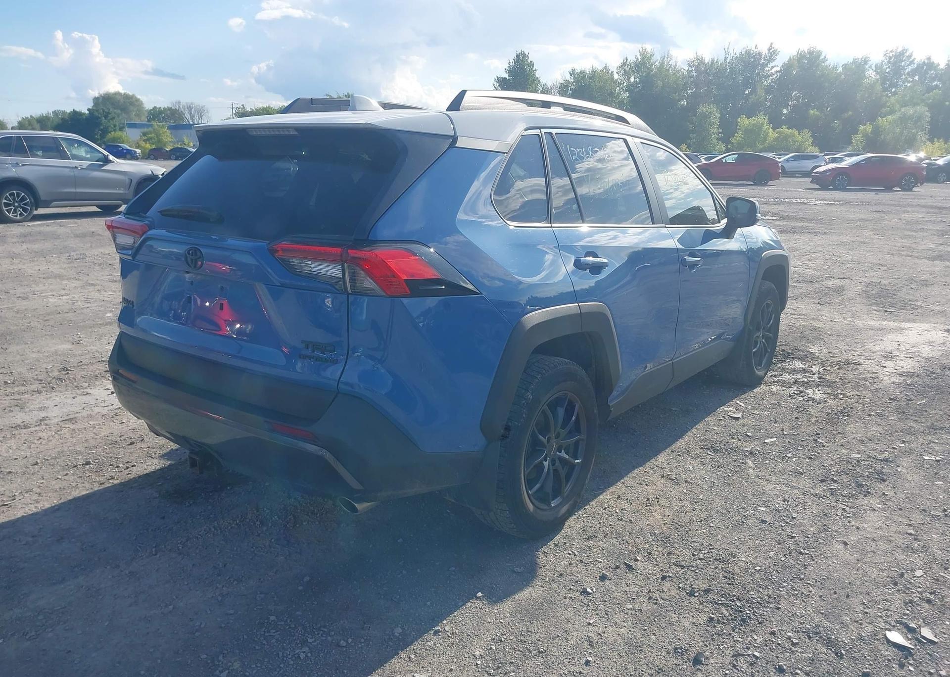 2022 TOYOTA RAV4