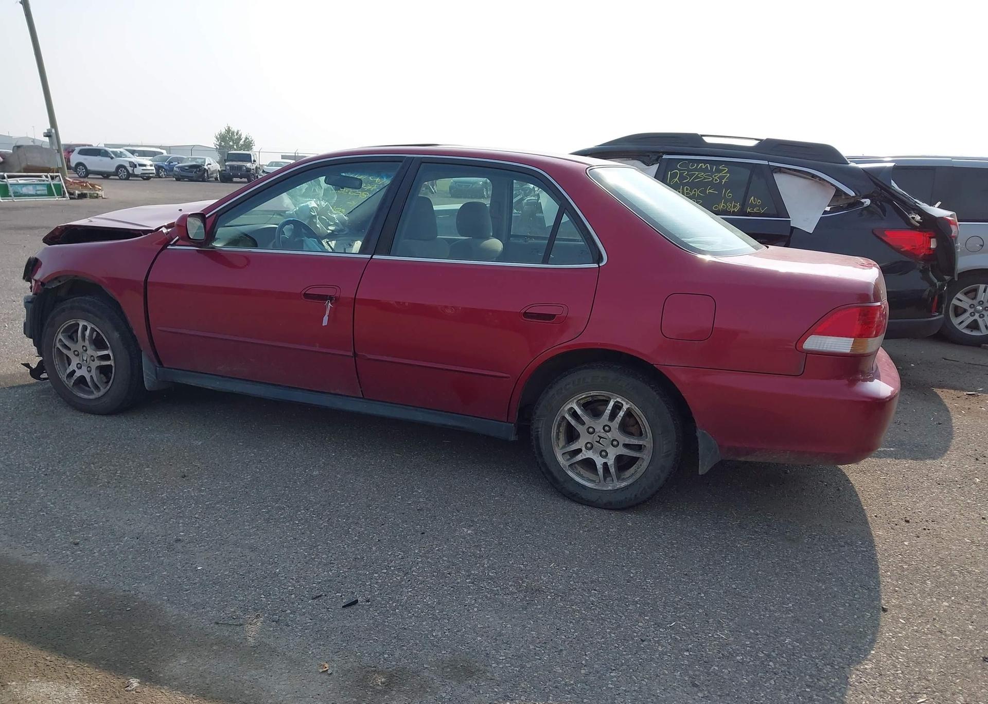 2002 HONDA ACCORD SE